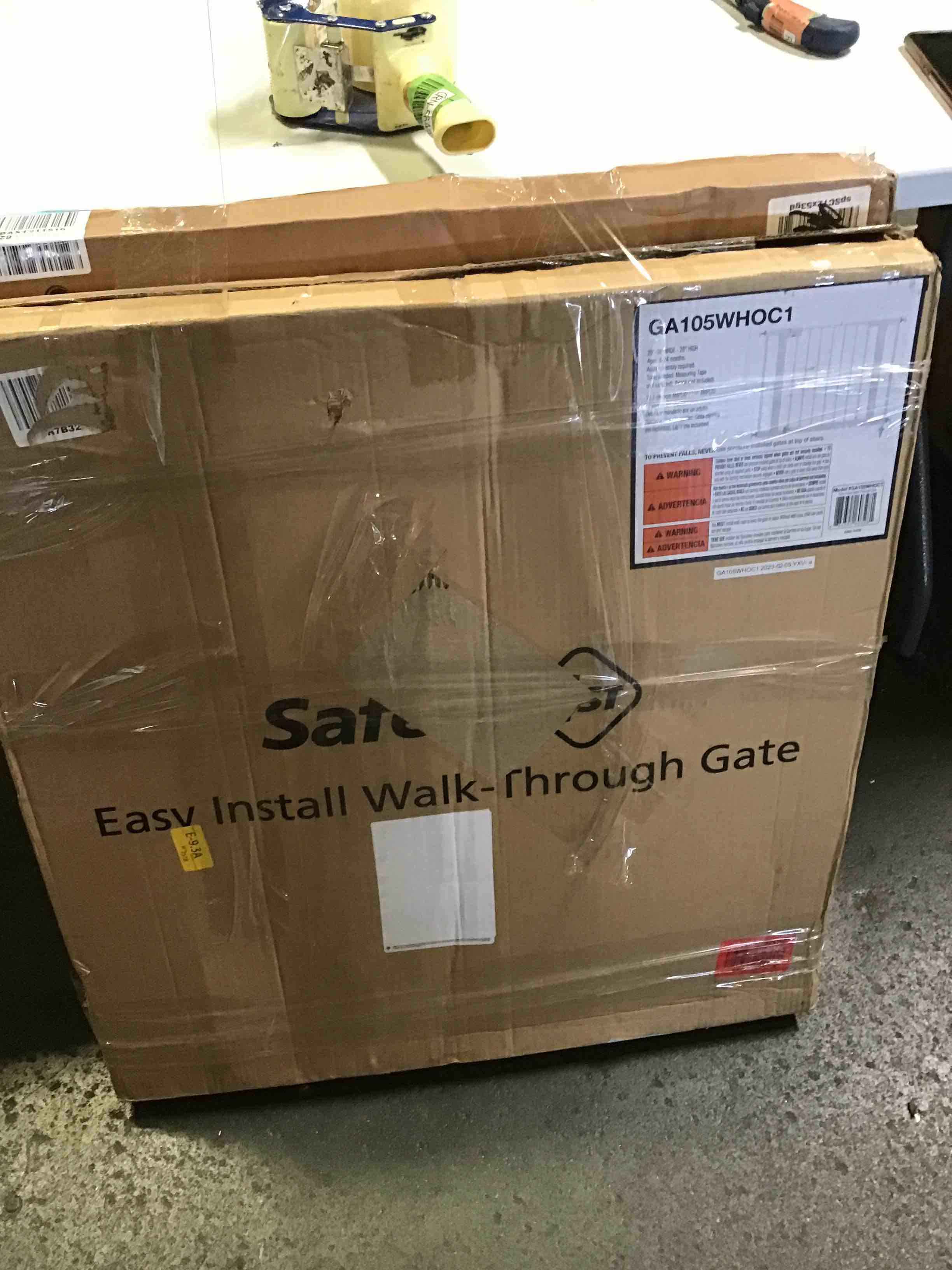 https://s3.amazonaws.com/lotting-images-prod/bidfta/_1696353397846.jpeg