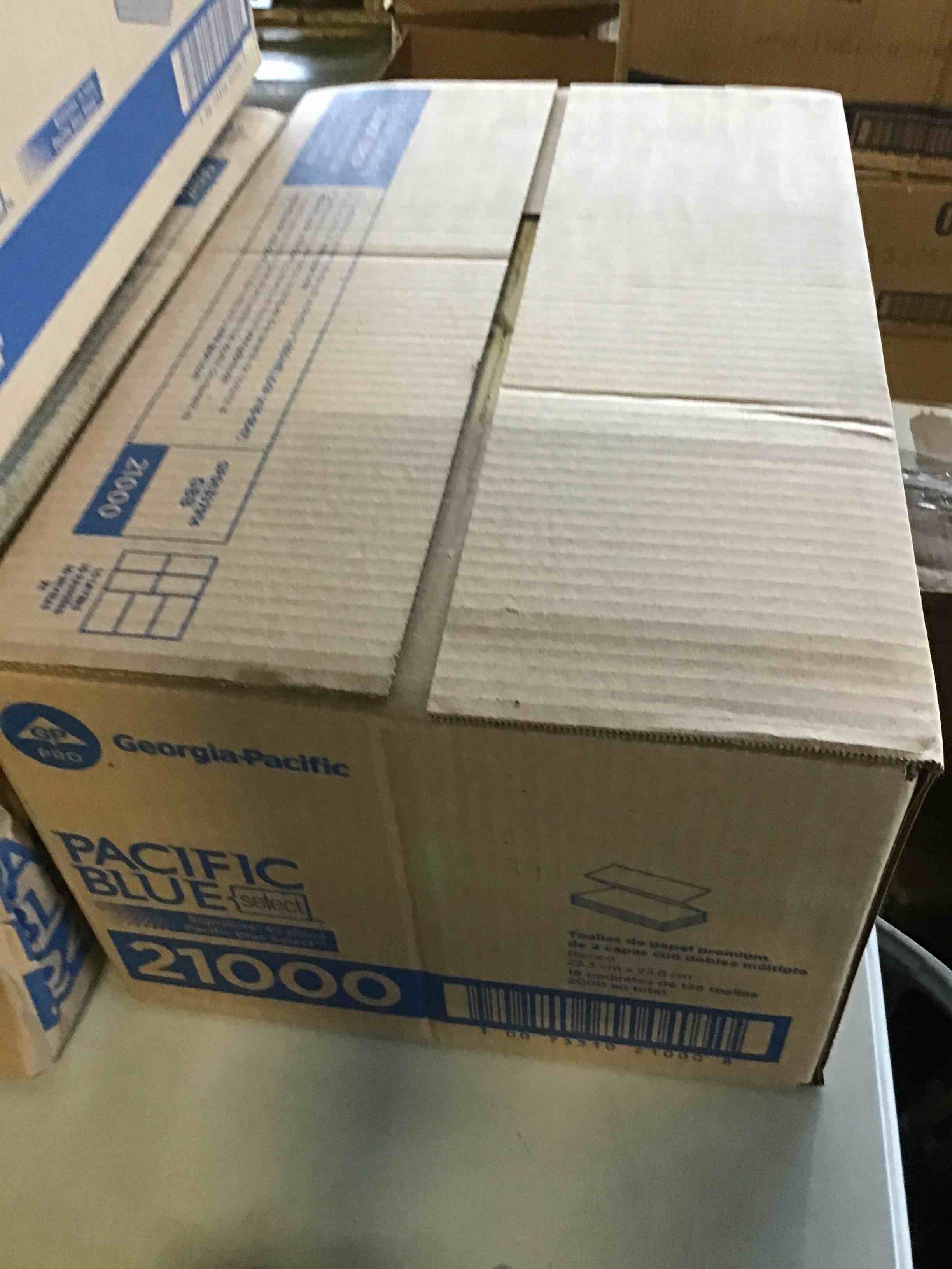 https://s3.amazonaws.com/lotting-images-prod/bidfta/_1696617212827.jpeg