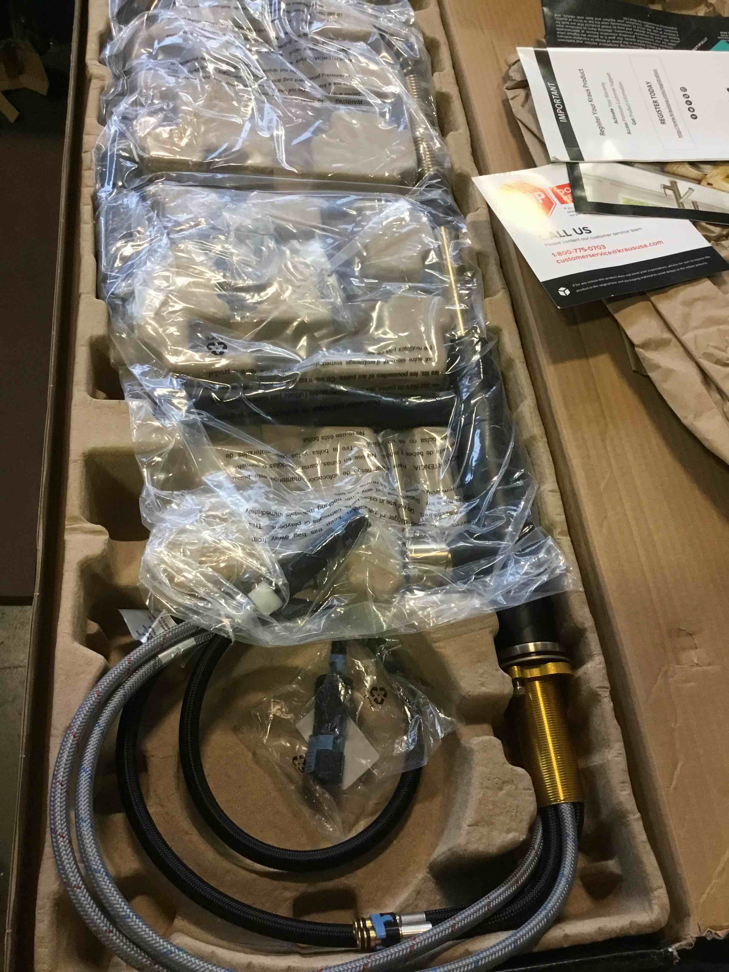 https://s3.amazonaws.com/lotting-images-prod/bidfta/_1697112455013.jpeg