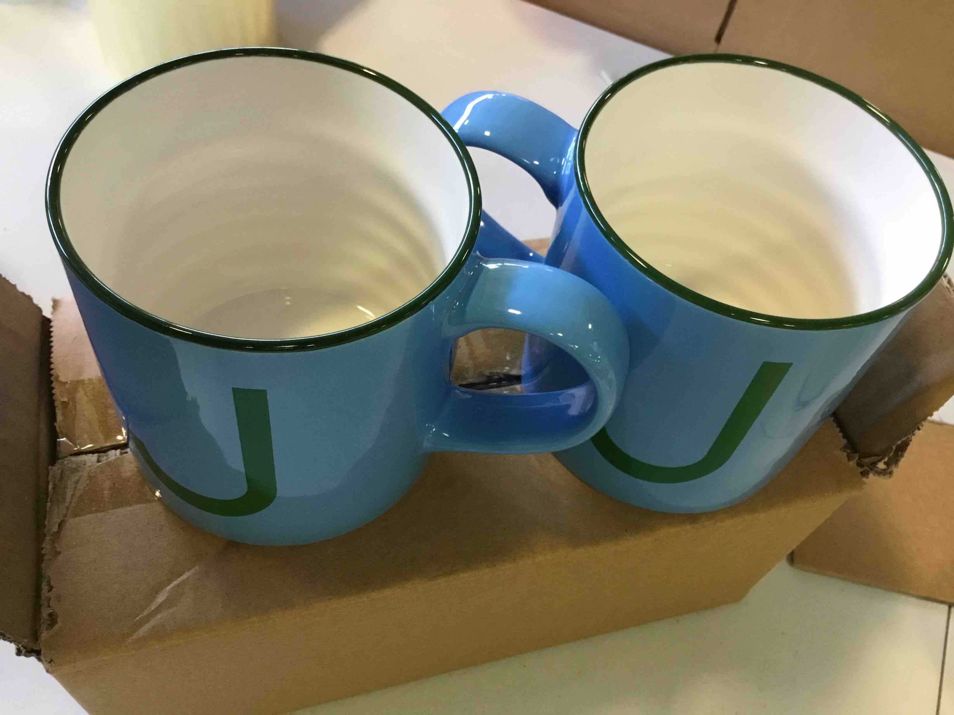 https://s3.amazonaws.com/lotting-images-prod/bidfta/_1697133302132.jpeg