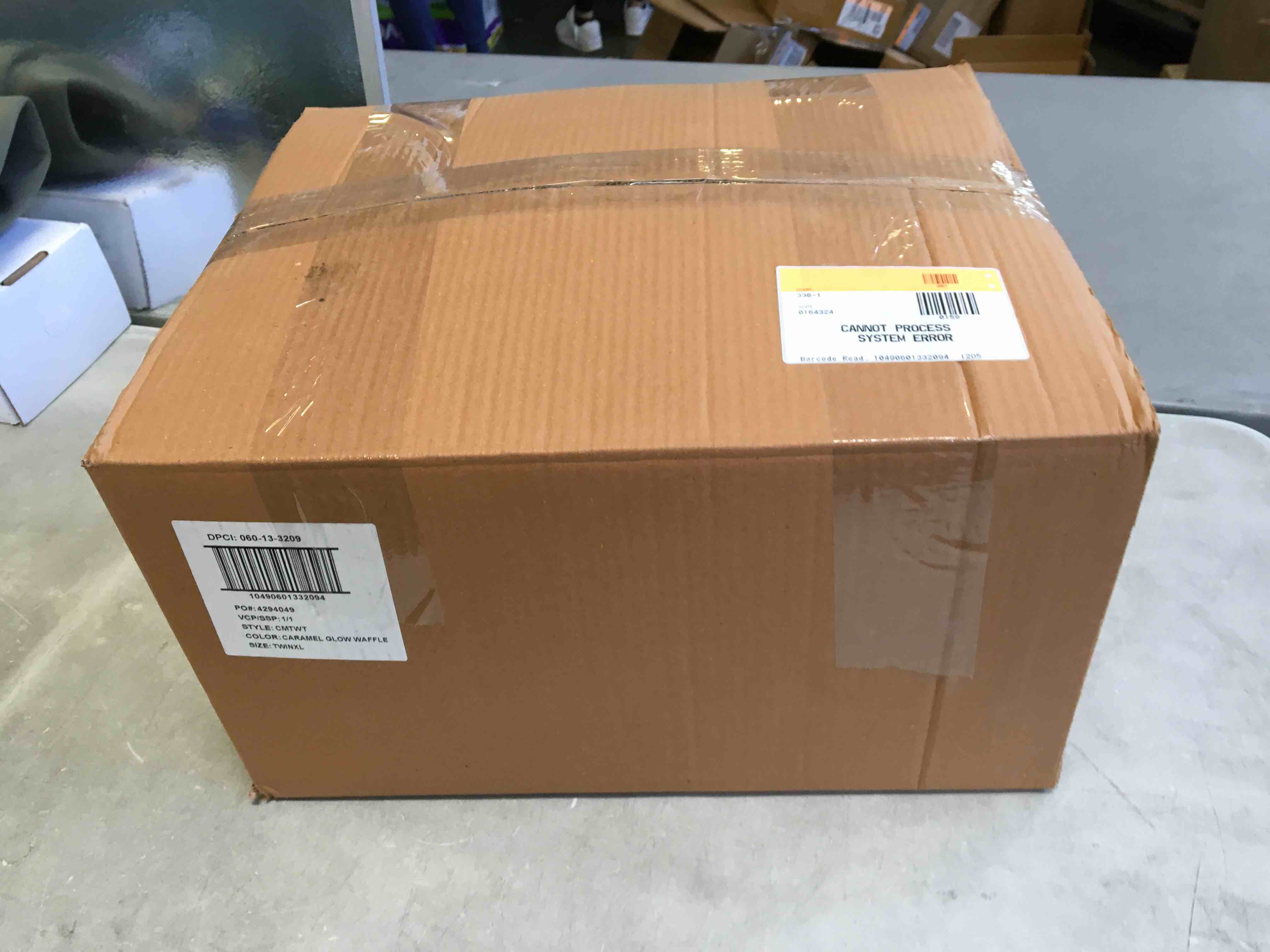 https://s3.amazonaws.com/lotting-images-prod/bidfta/_1697135063279.jpeg