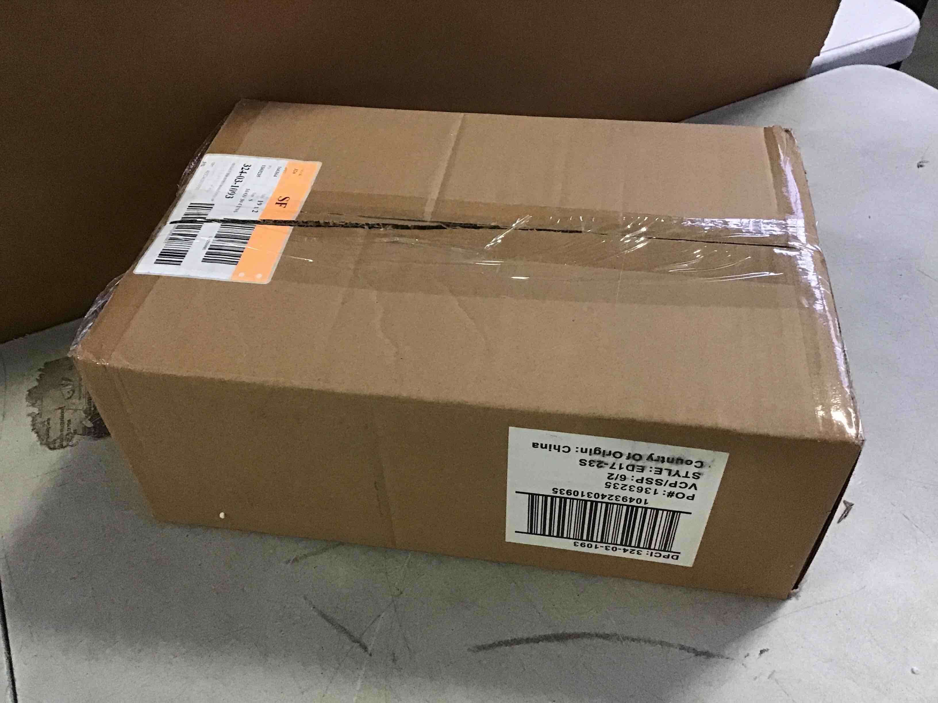 https://s3.amazonaws.com/lotting-images-prod/bidfta/_1697458302084.jpeg