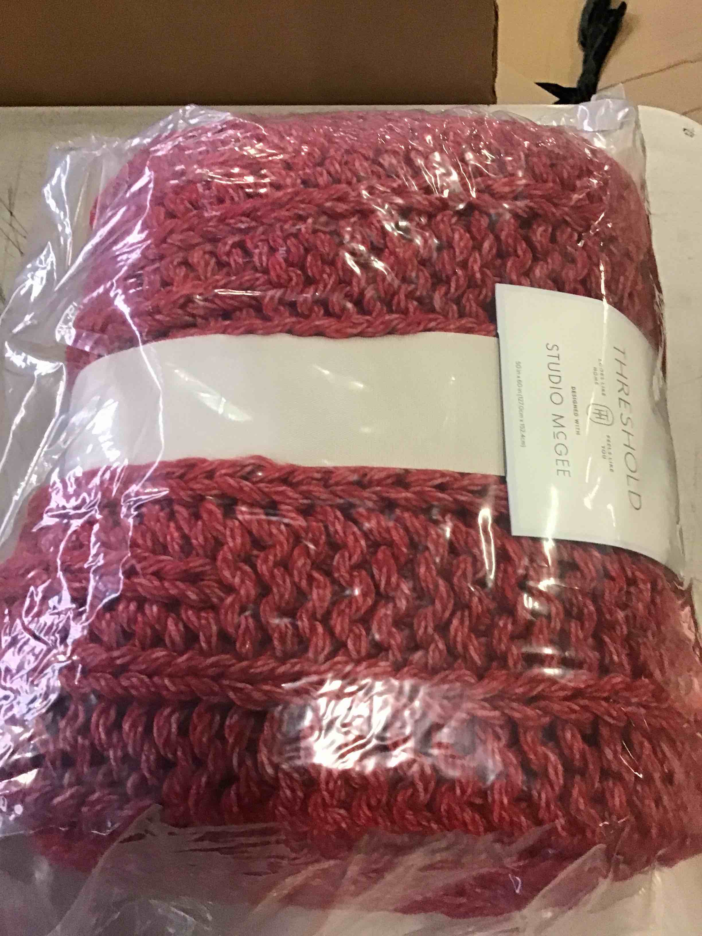 https://s3.amazonaws.com/lotting-images-prod/bidfta/_1697460022041.jpeg