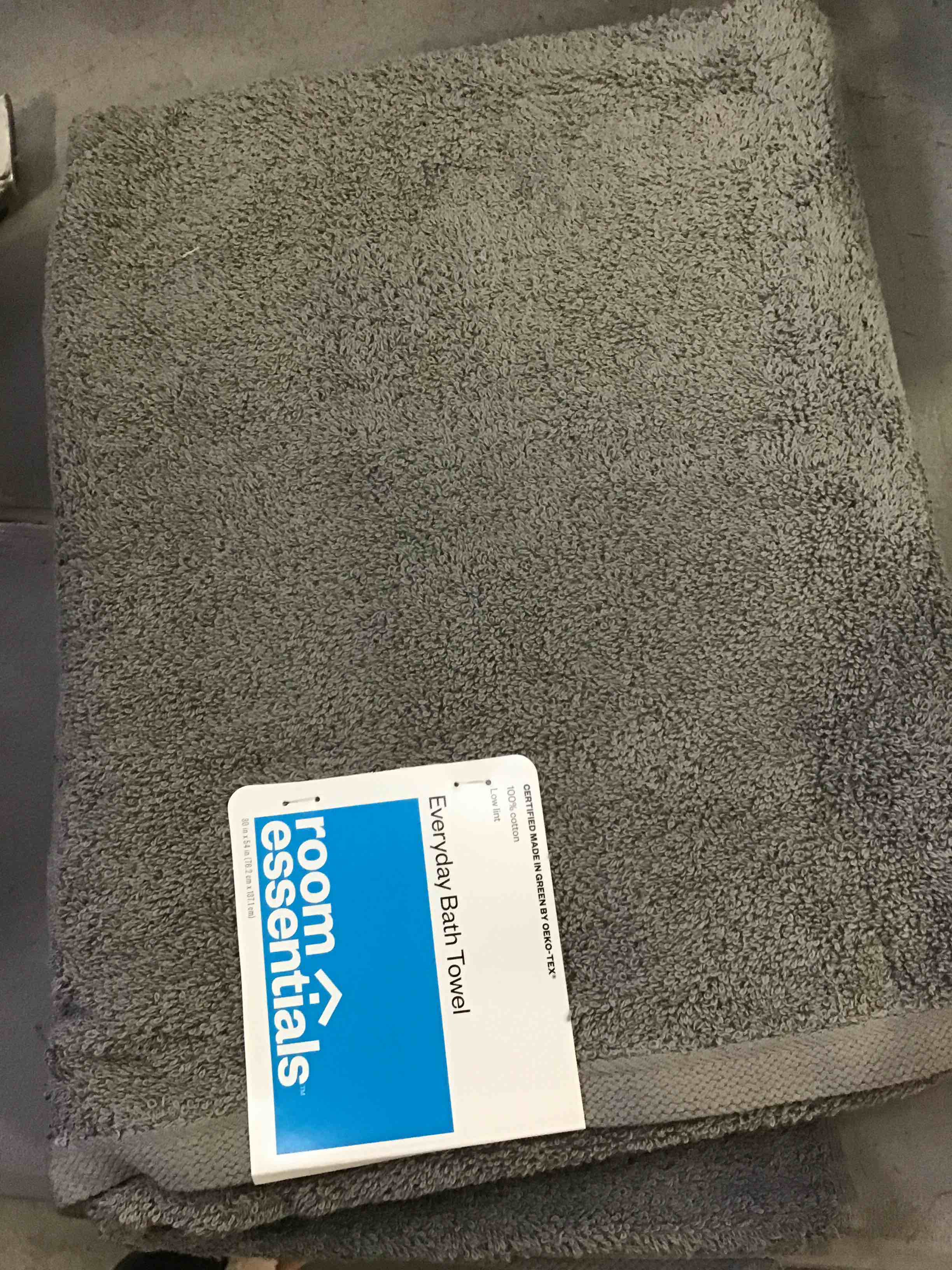 https://s3.amazonaws.com/lotting-images-prod/bidfta/_1697463370376.jpeg