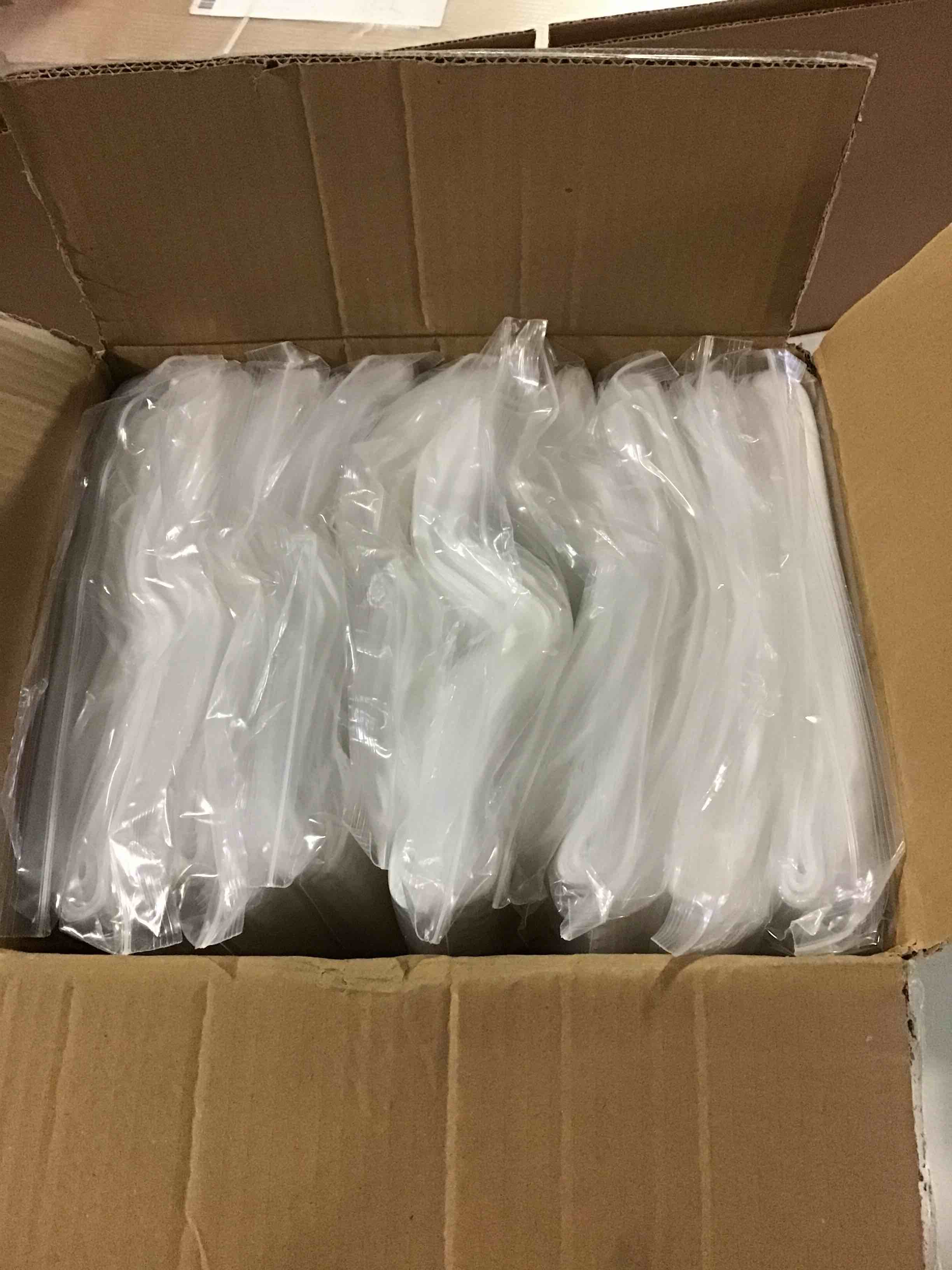 https://s3.amazonaws.com/lotting-images-prod/bidfta/_1697718305763.jpeg