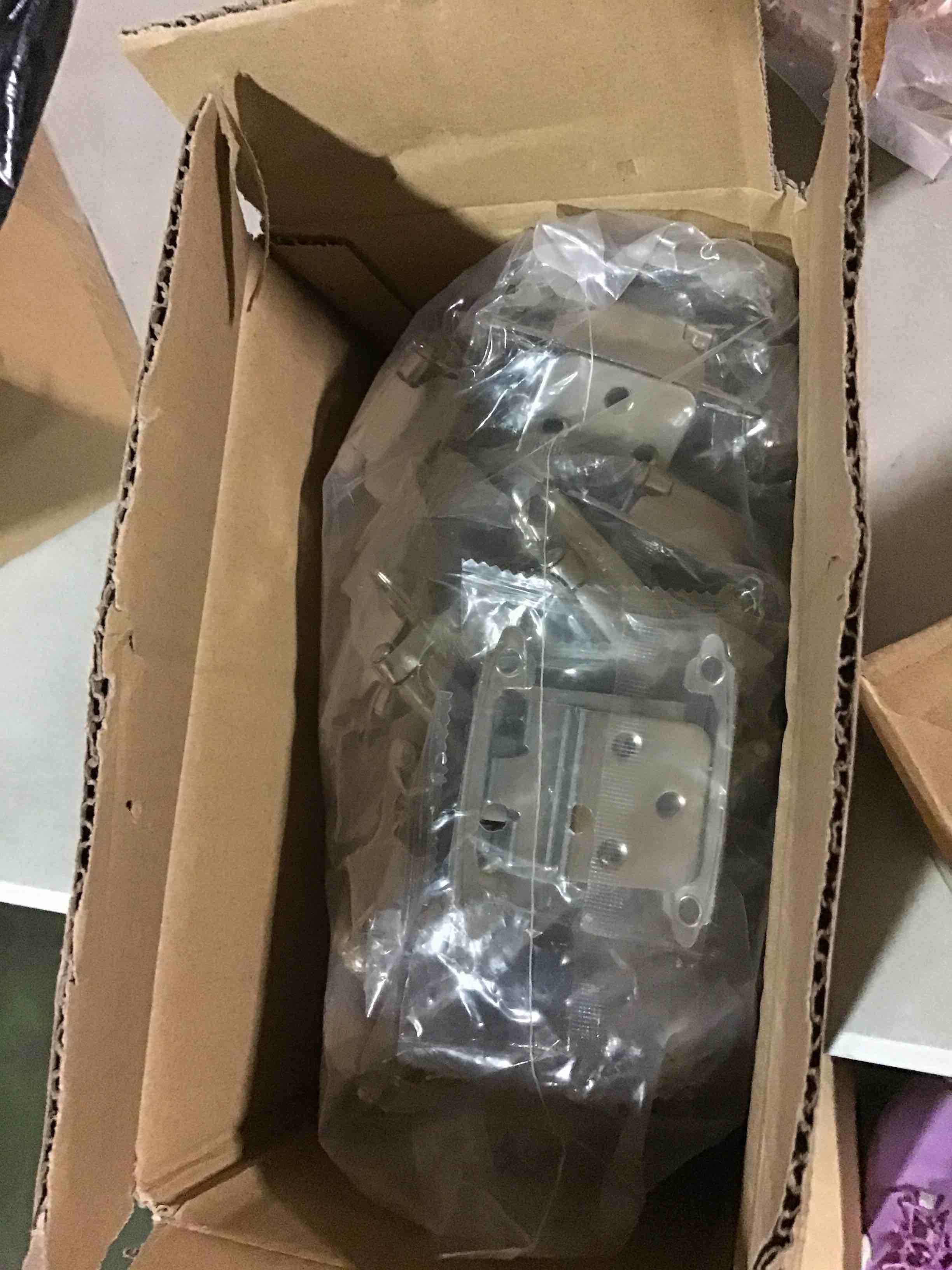 https://s3.amazonaws.com/lotting-images-prod/bidfta/_1698403937559.jpeg