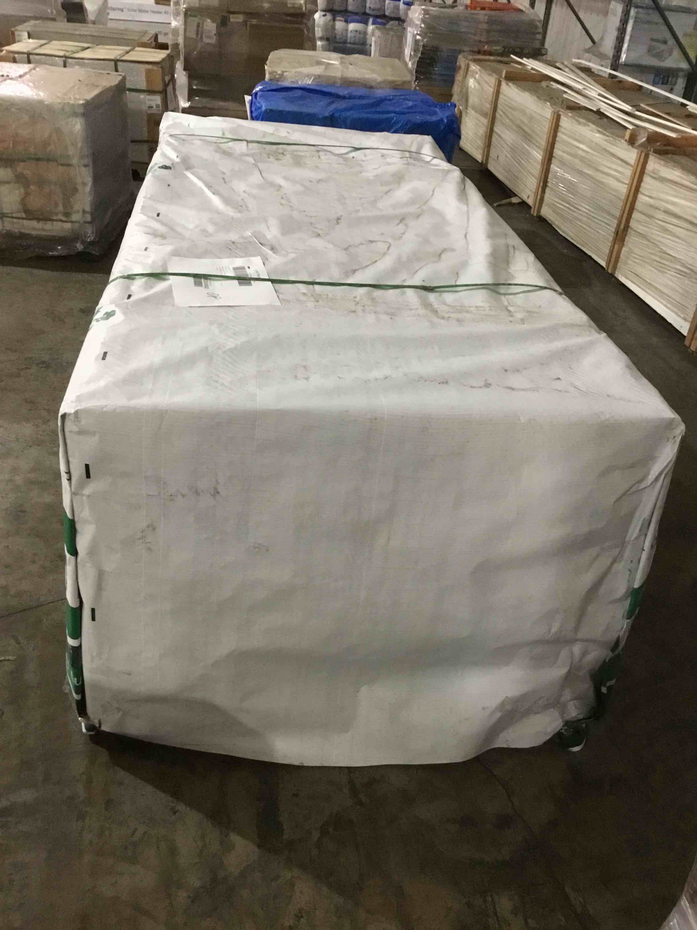 https://s3.amazonaws.com/lotting-images-prod/bidfta/_1698843688022.jpeg