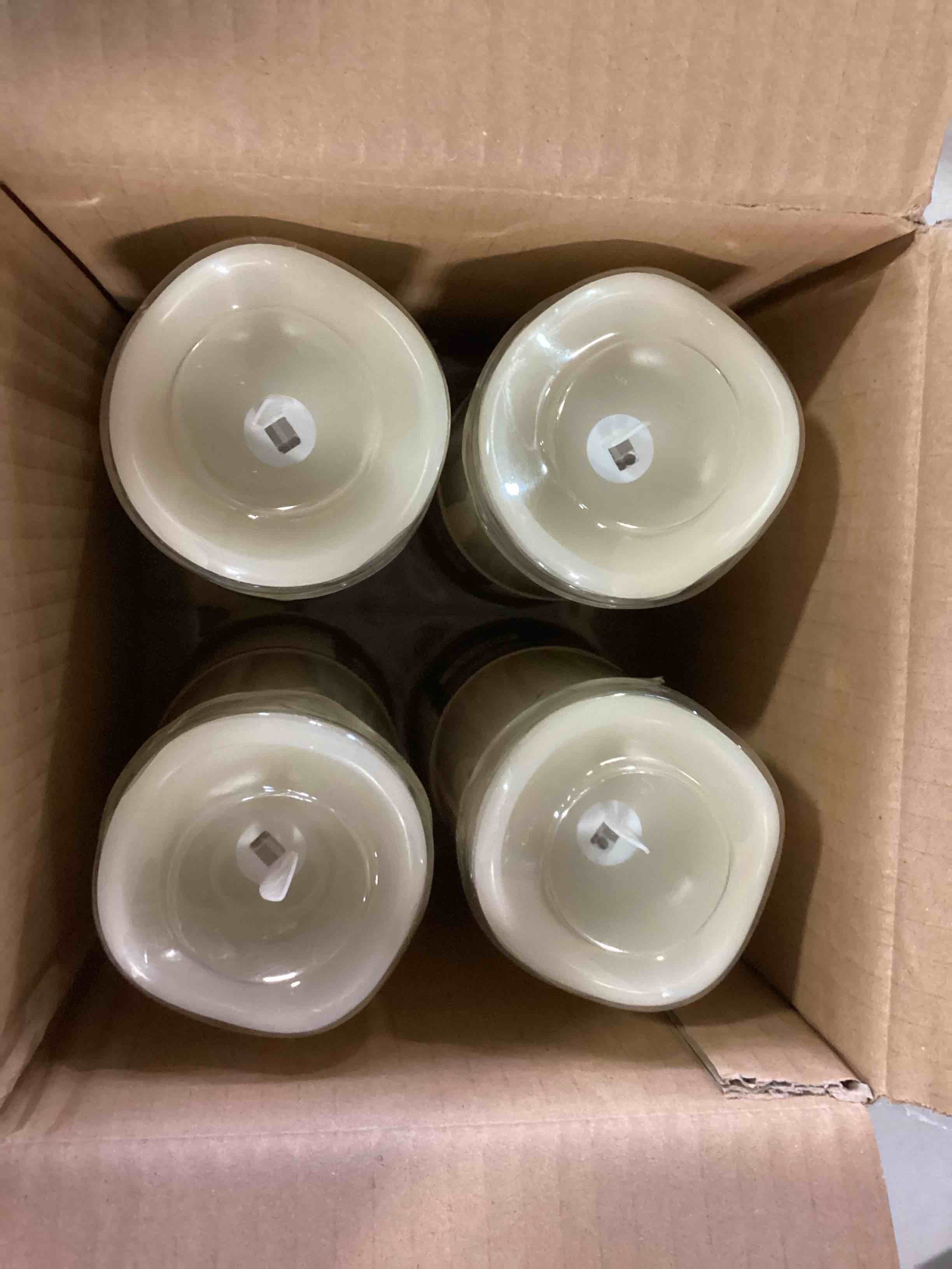 https://s3.amazonaws.com/lotting-images-prod/bidfta/_1699450598579.jpeg