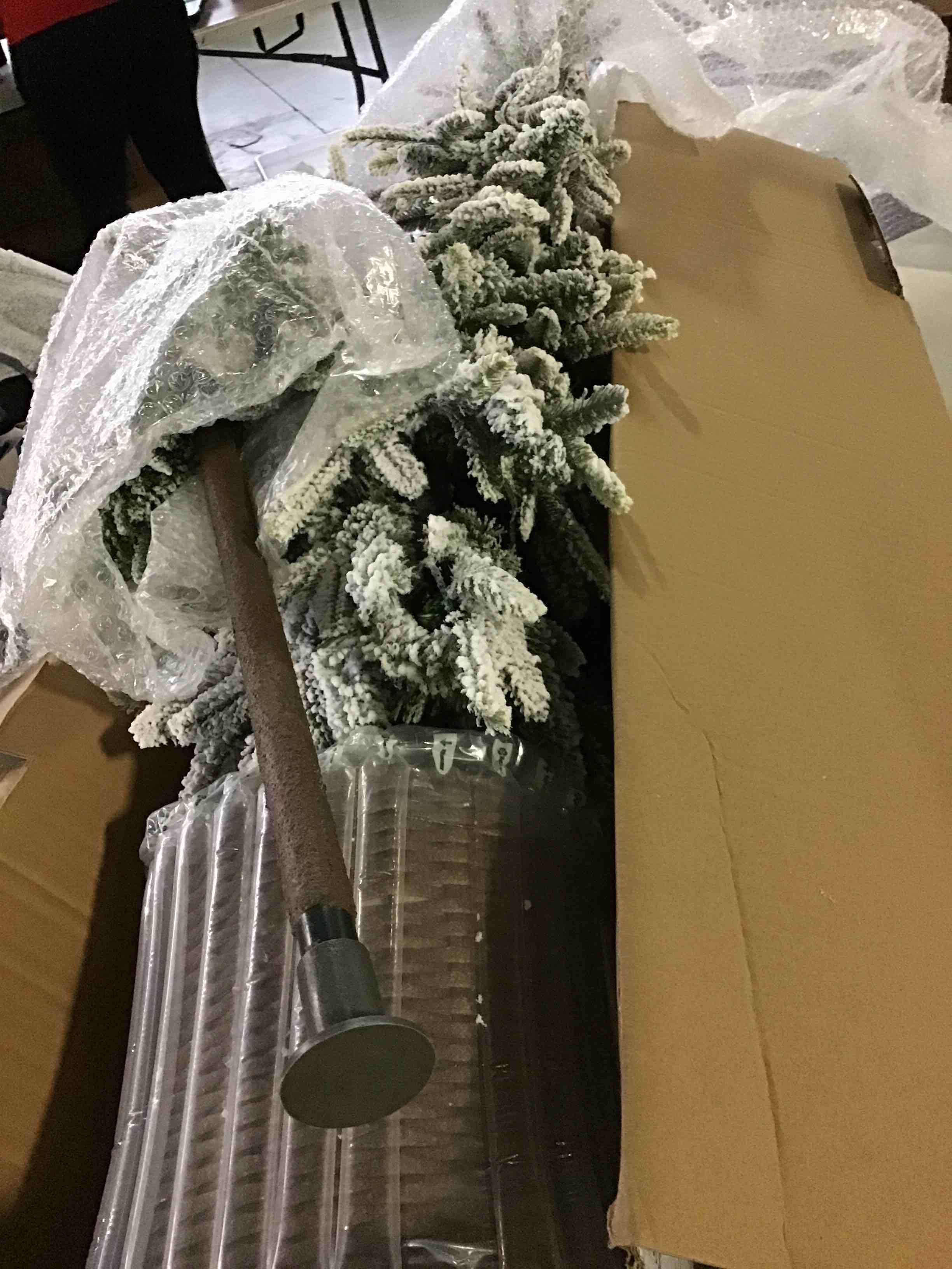 https://s3.amazonaws.com/lotting-images-prod/bidfta/_1699536443897.jpeg