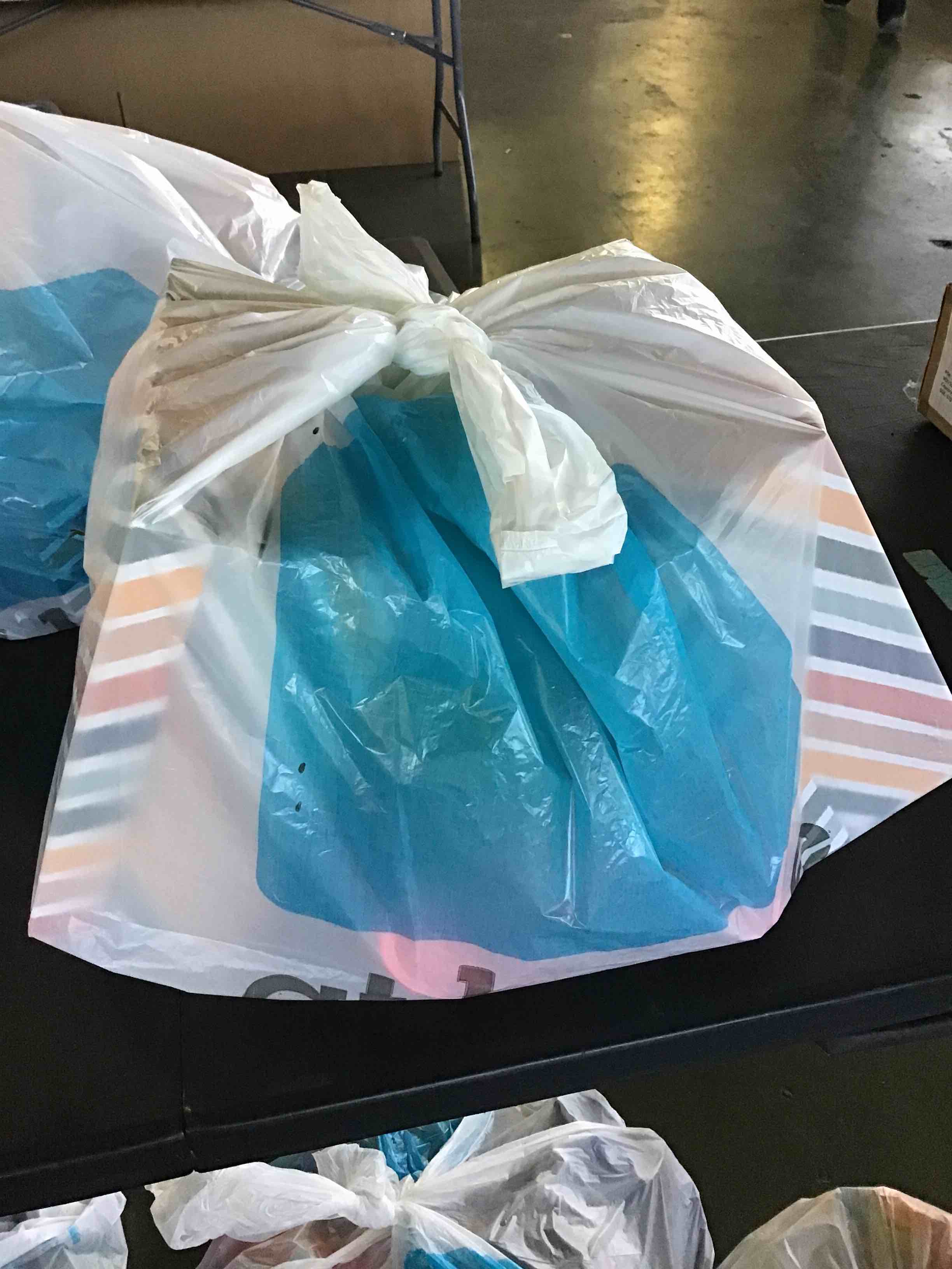 Miscellaneous Grab Bags, Items May Include Home Goods, Children’s Toys, Electronic Accessories, Jewelry, Purses, And Much More 