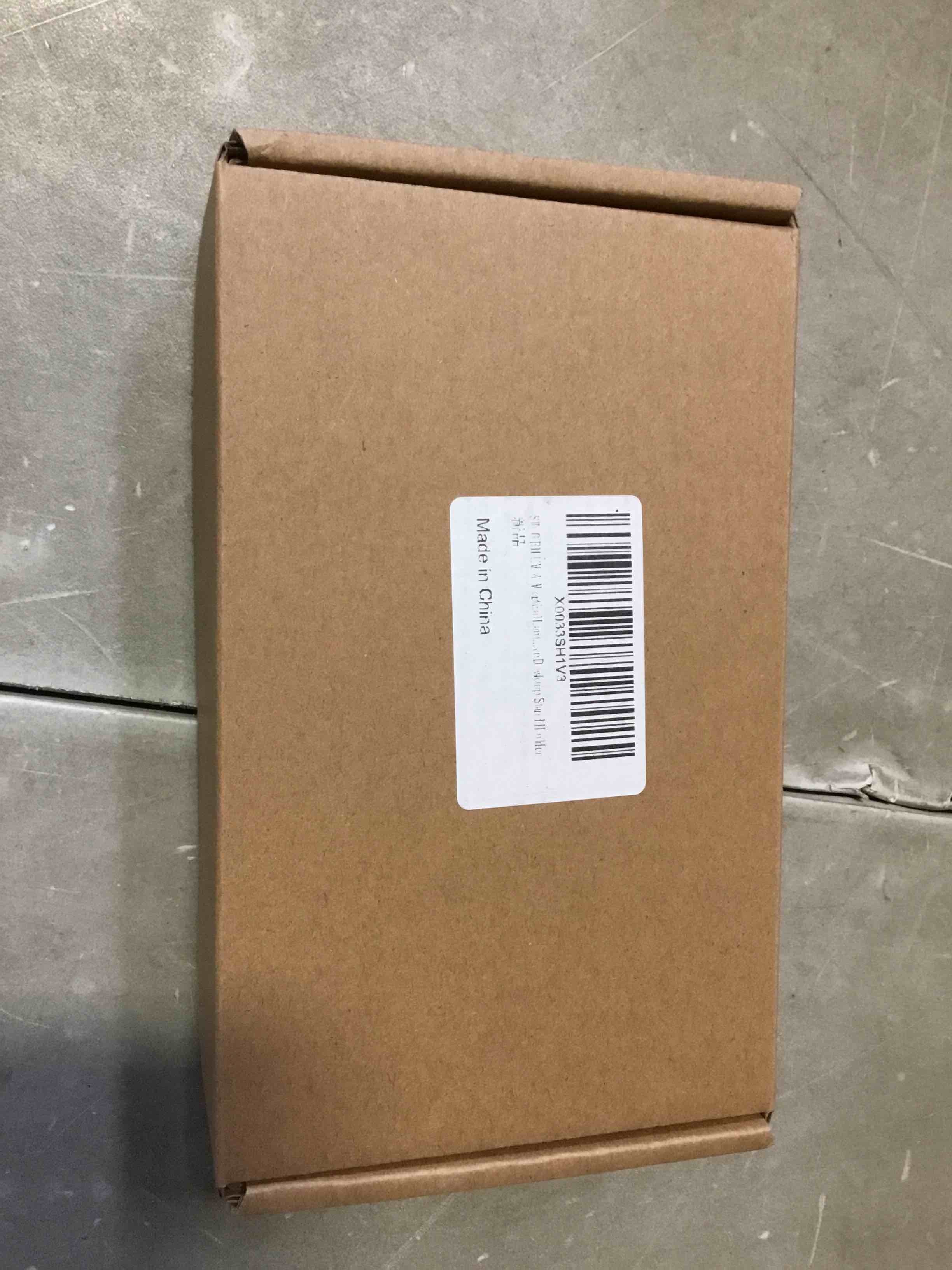 https://s3.amazonaws.com/lotting-images-prod/bidfta/_1701893965760.jpeg
