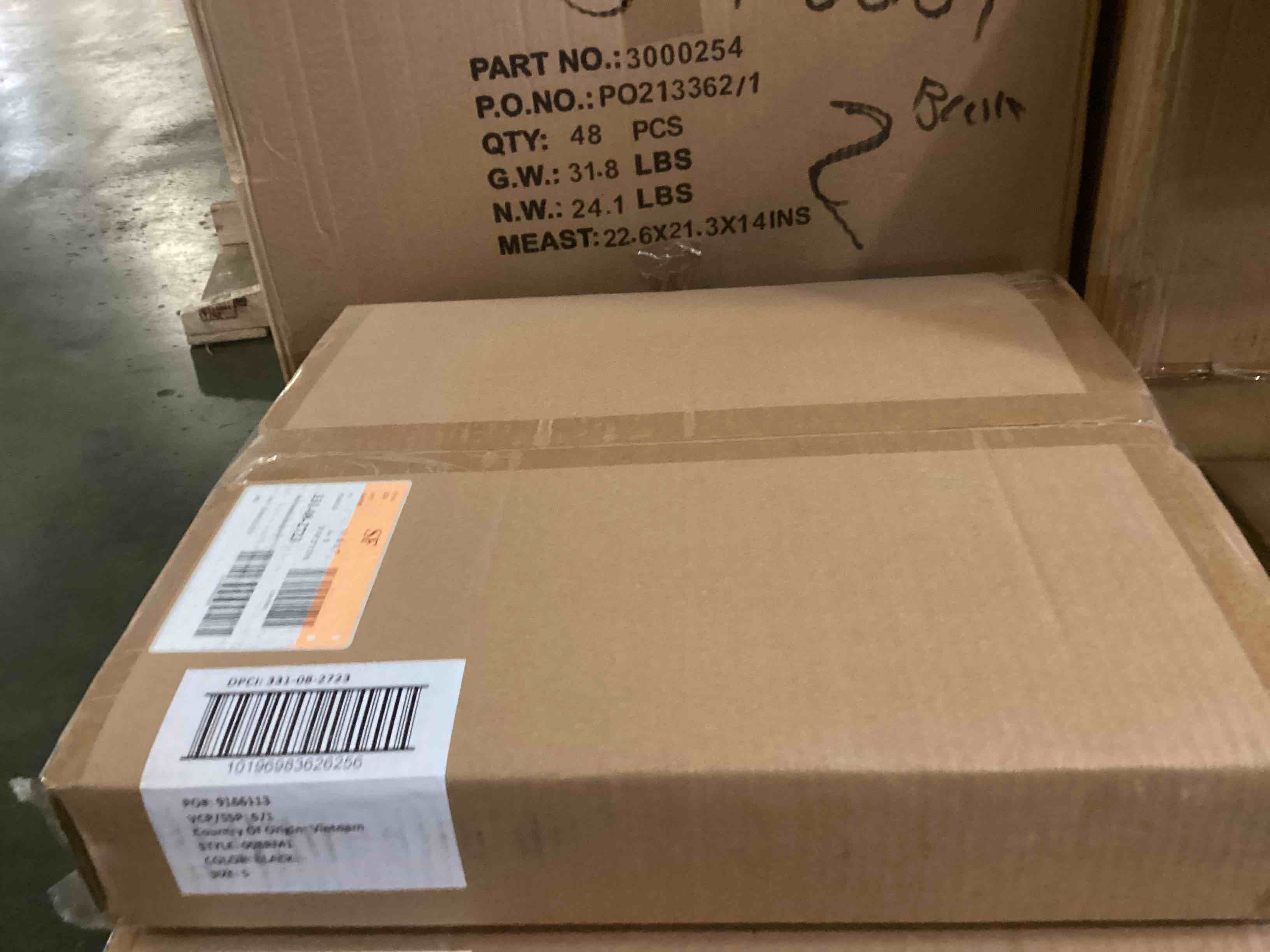 https://s3.amazonaws.com/lotting-images-prod/bidfta/_1702501636334.jpeg