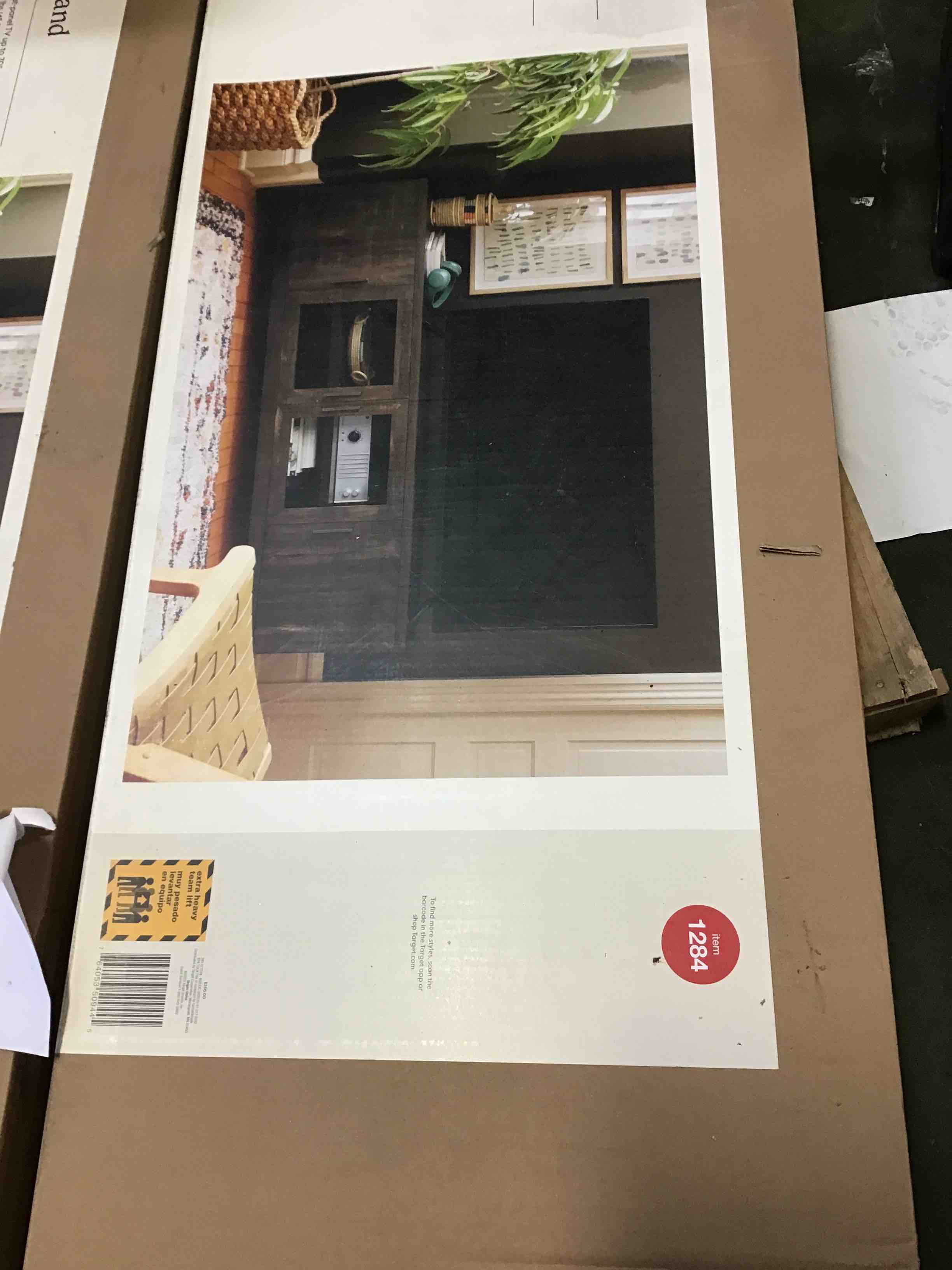 https://s3.amazonaws.com/lotting-images-prod/bidfta/_1702579907042.jpeg