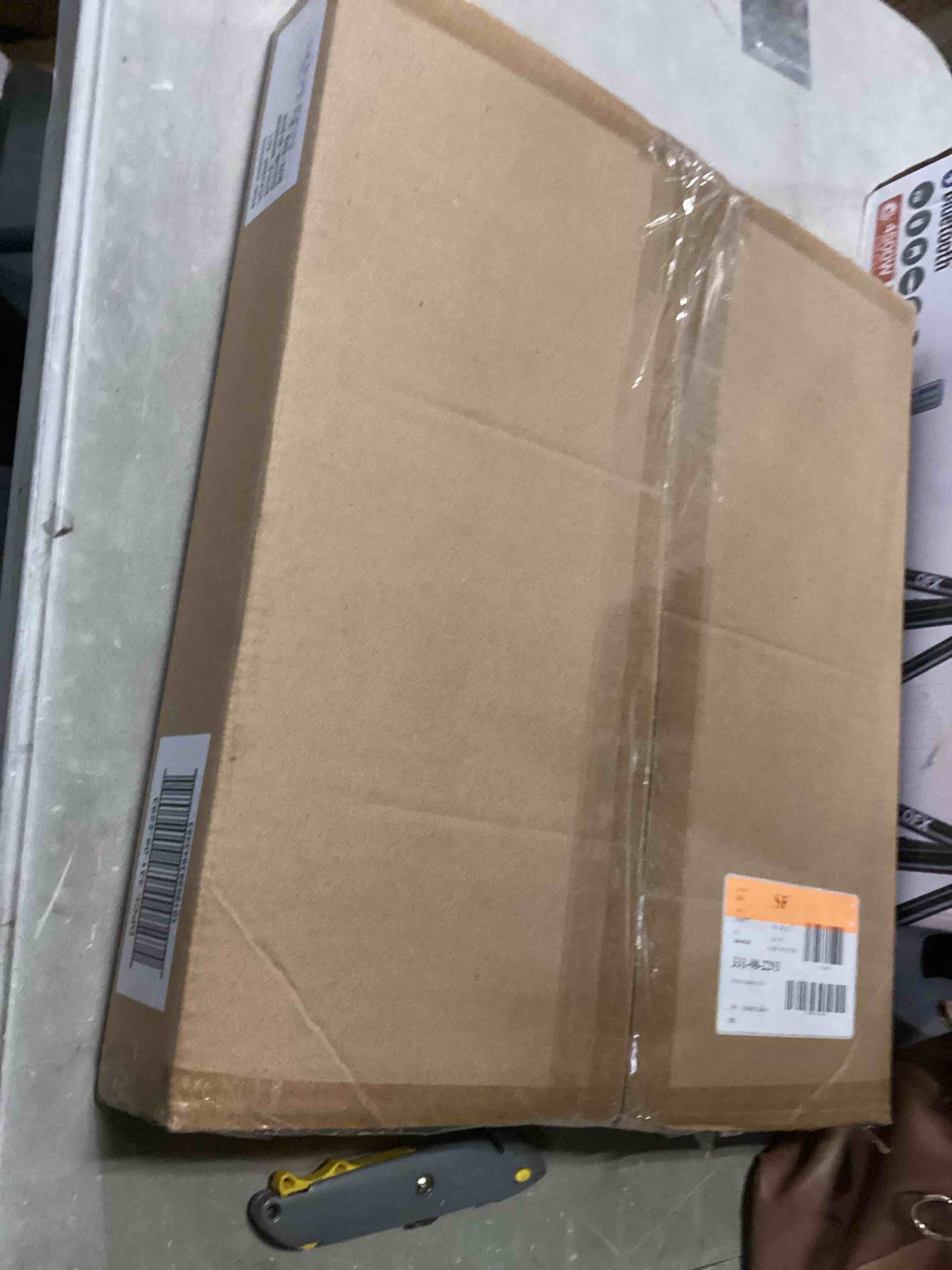 https://s3.amazonaws.com/lotting-images-prod/bidfta/_1705325658669.jpeg