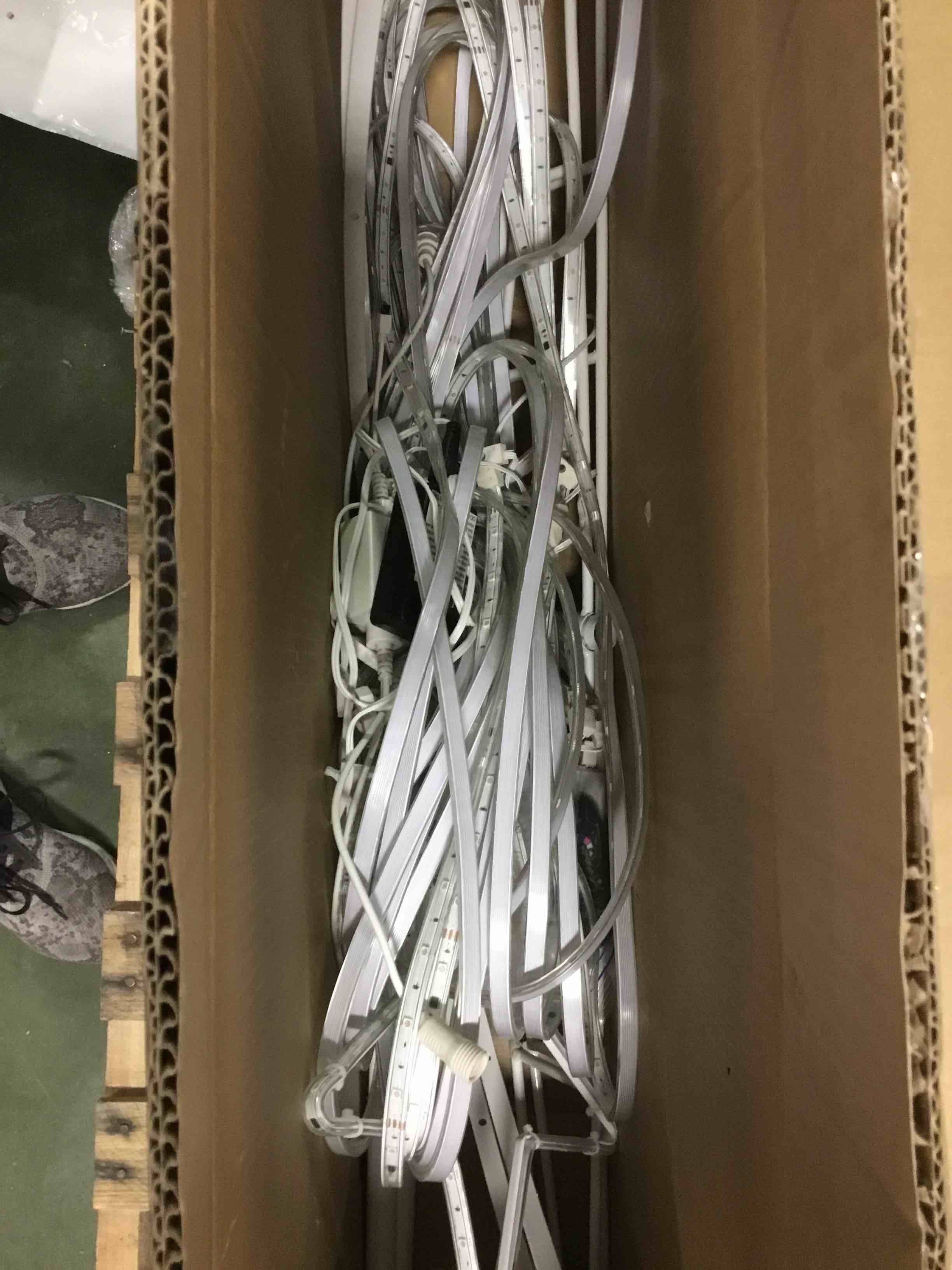 https://s3.amazonaws.com/lotting-images-prod/bidfta/_1705584073933.jpeg