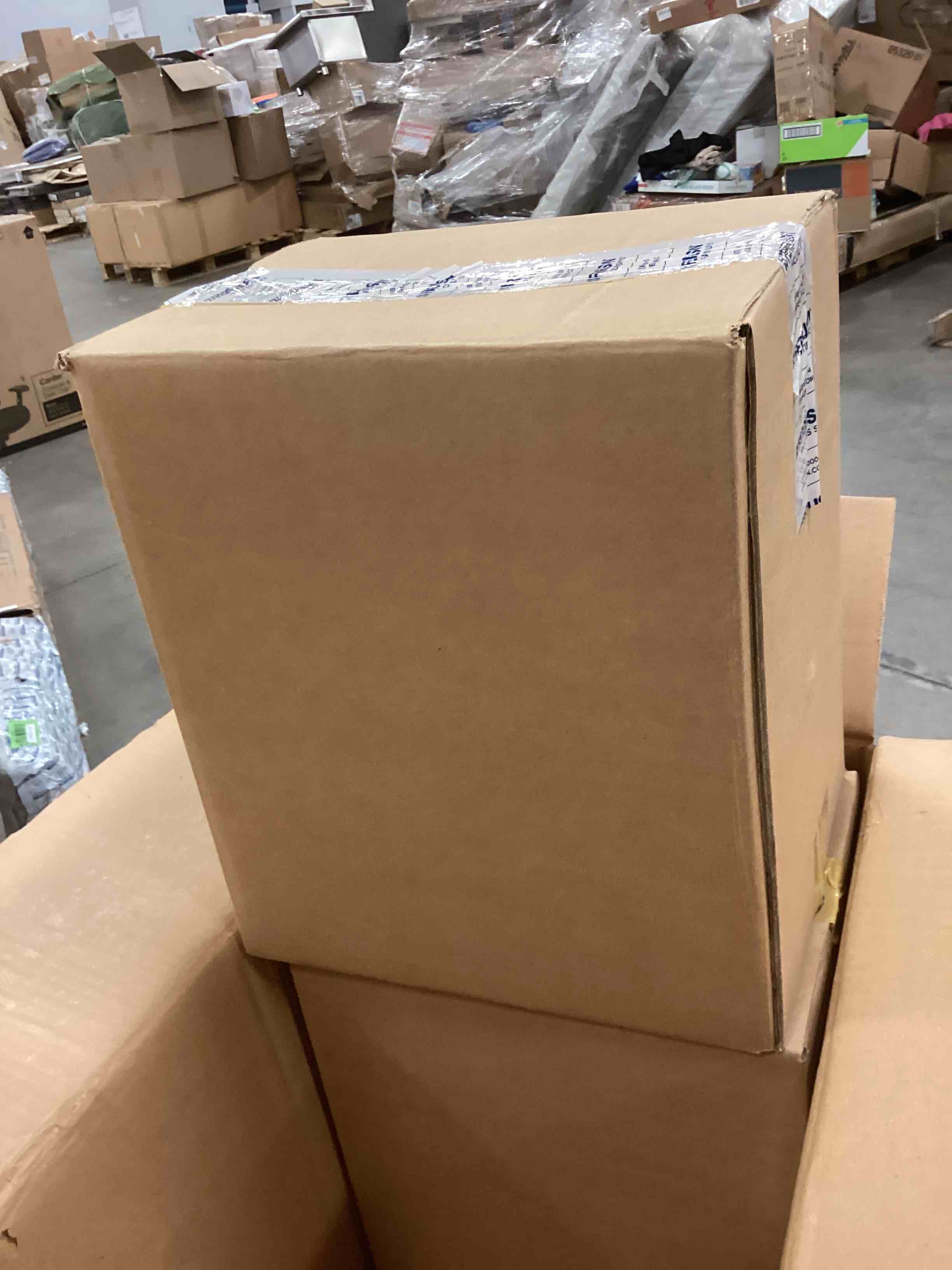 https://s3.amazonaws.com/lotting-images-prod/bidfta/_1706045114104.jpeg