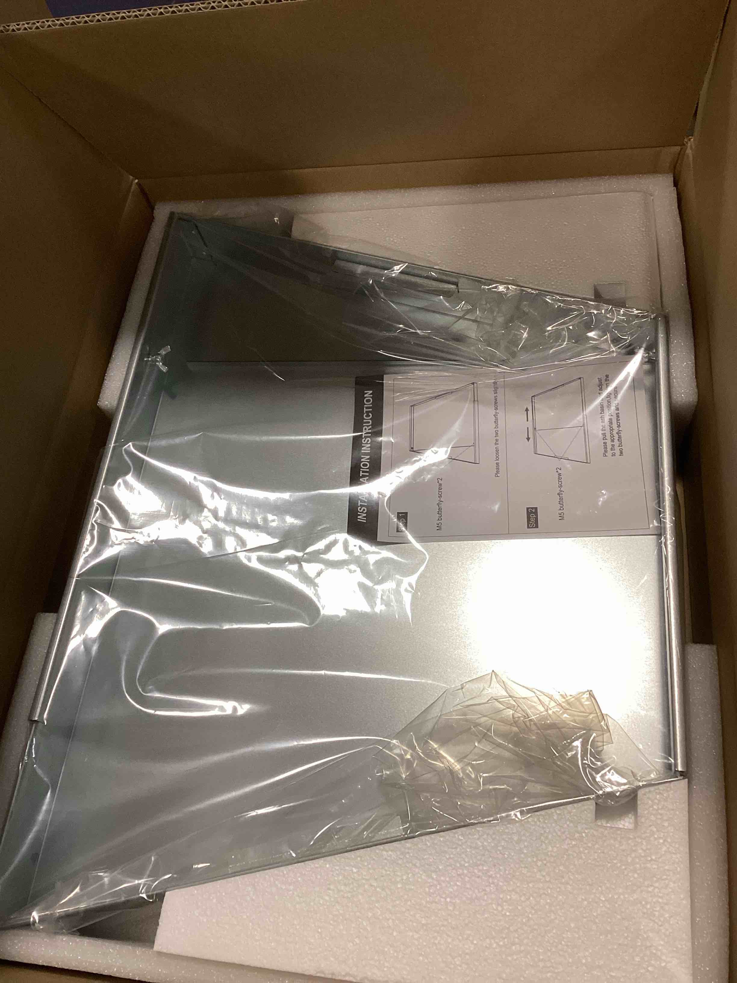 https://s3.amazonaws.com/lotting-images-prod/bidfta/_1706302642092.jpeg