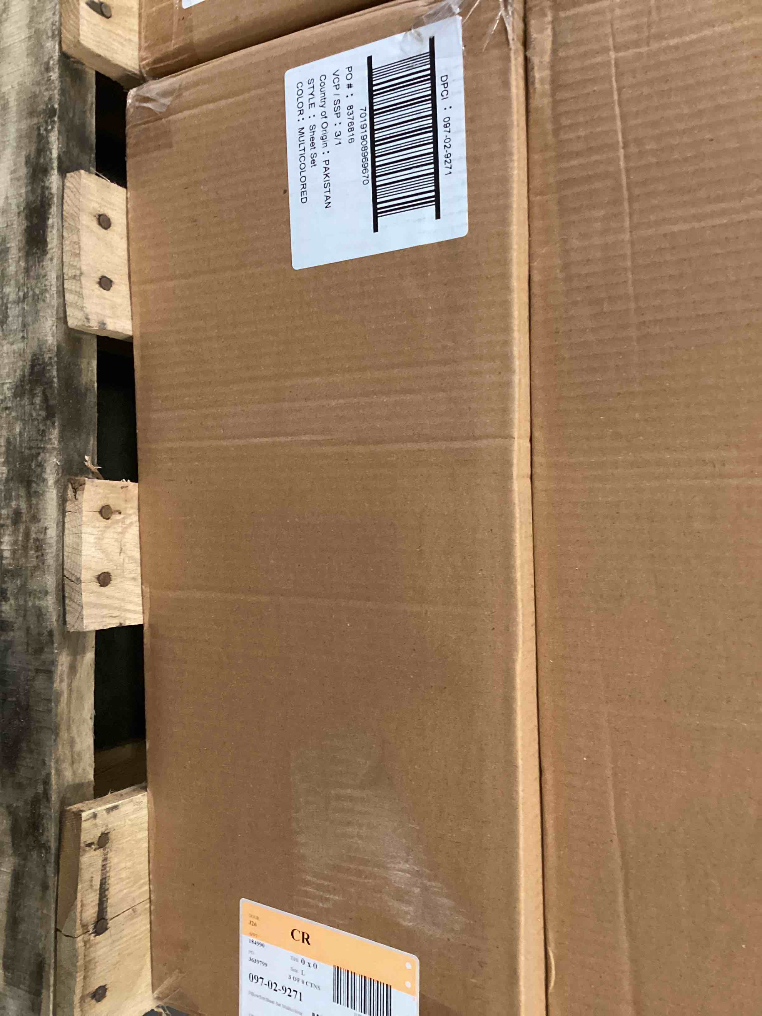 https://s3.amazonaws.com/lotting-images-prod/bidfta/_1706636910974.jpeg