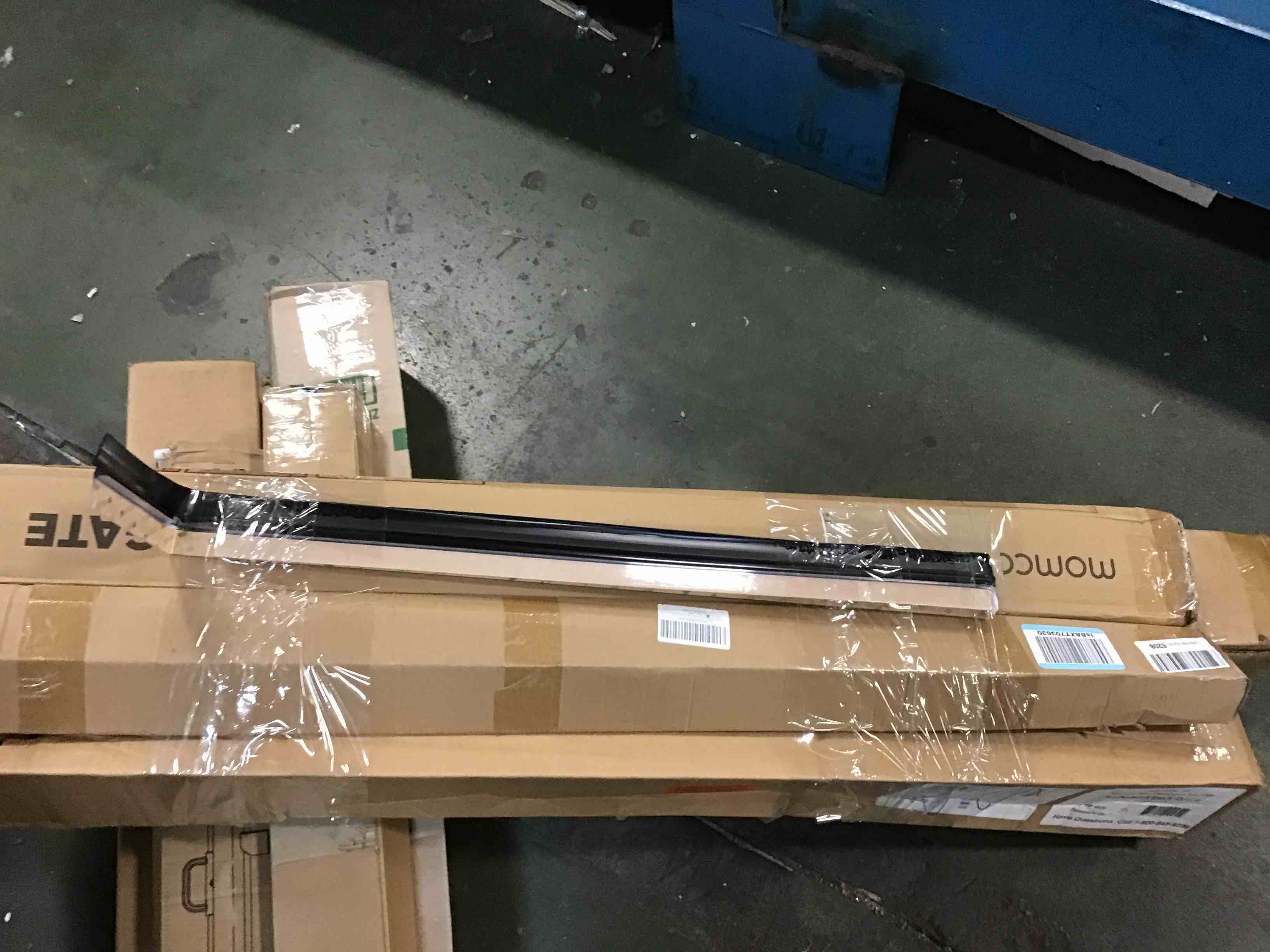 https://s3.amazonaws.com/lotting-images-prod/bidfta/_1707229830522.jpeg