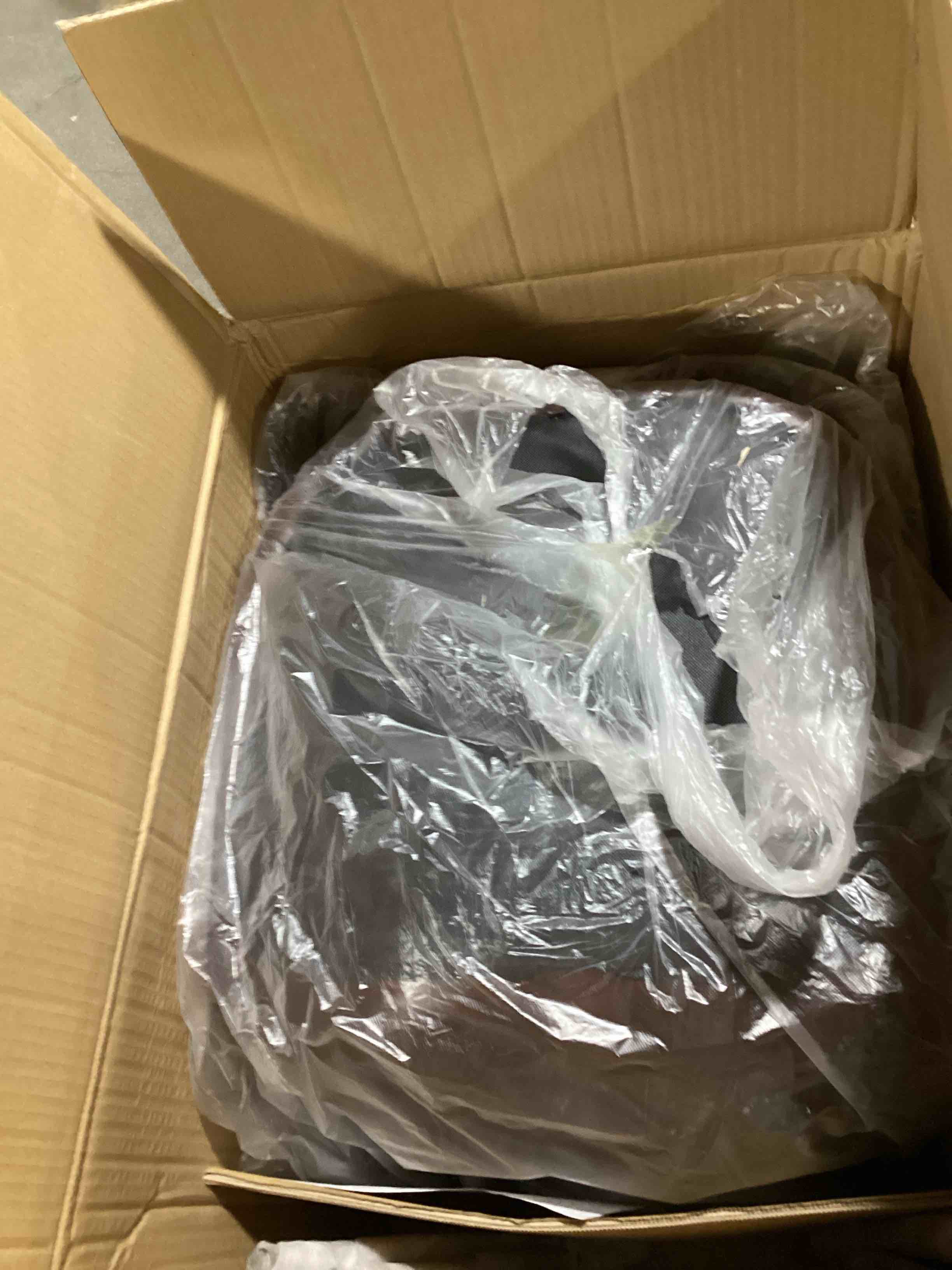 https://s3.amazonaws.com/lotting-images-prod/bidfta/_1707744691433.jpeg
