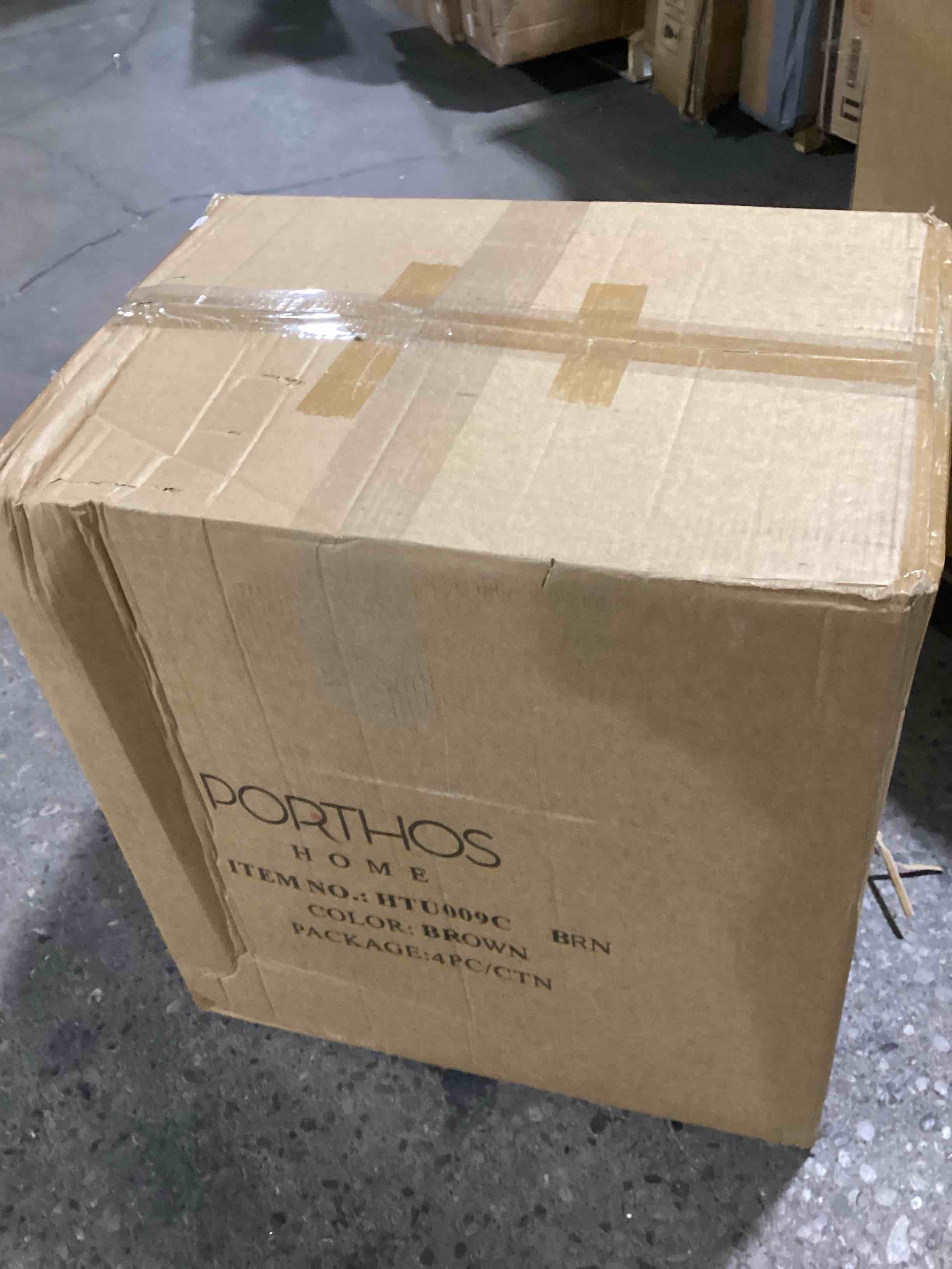 https://s3.amazonaws.com/lotting-images-prod/bidfta/_1707744719492.jpeg