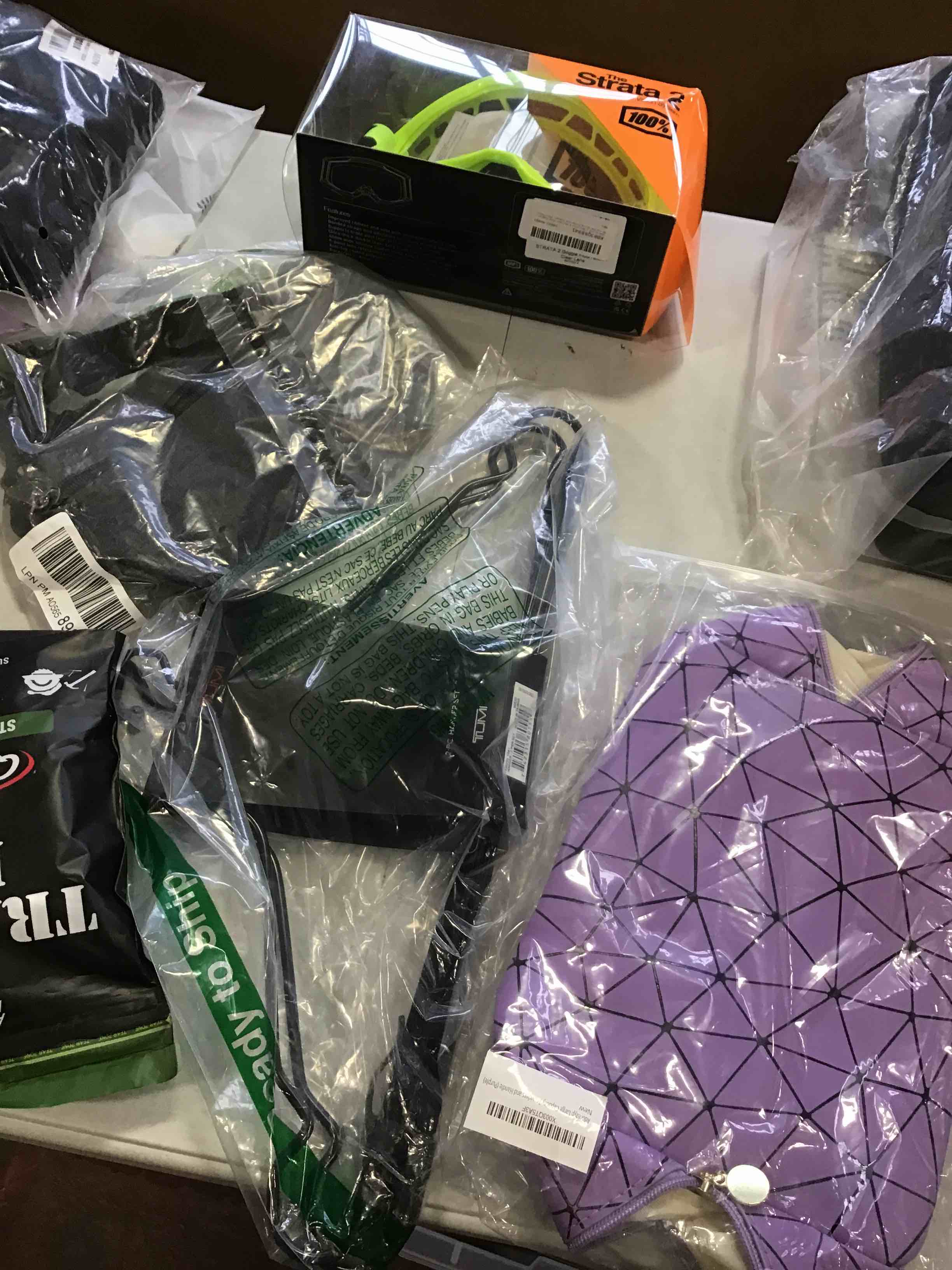 https://s3.amazonaws.com/lotting-images-prod/bidfta/_1707746142617.jpeg