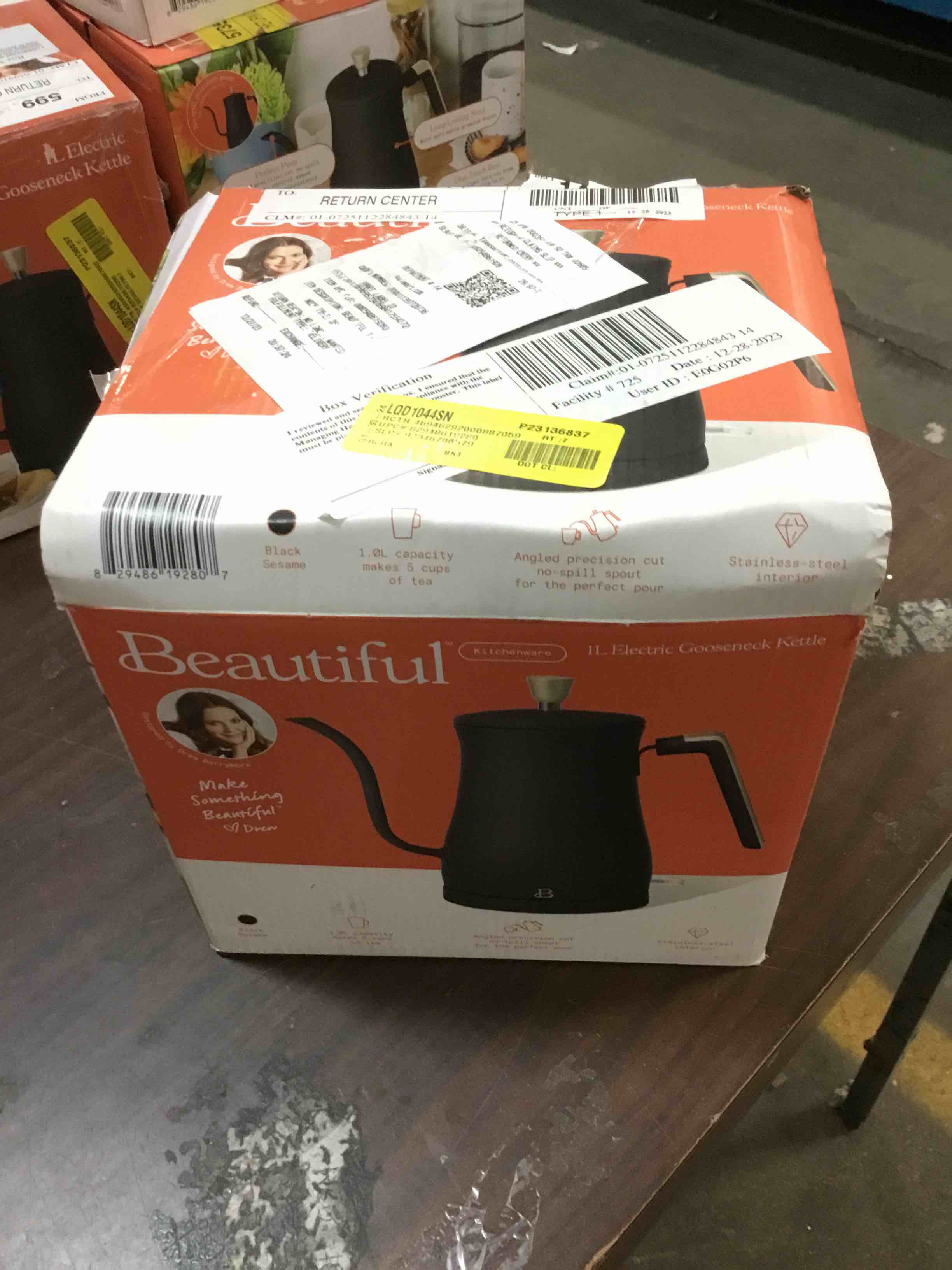 https://s3.amazonaws.com/lotting-images-prod/bidfta/_1708620435030.jpeg