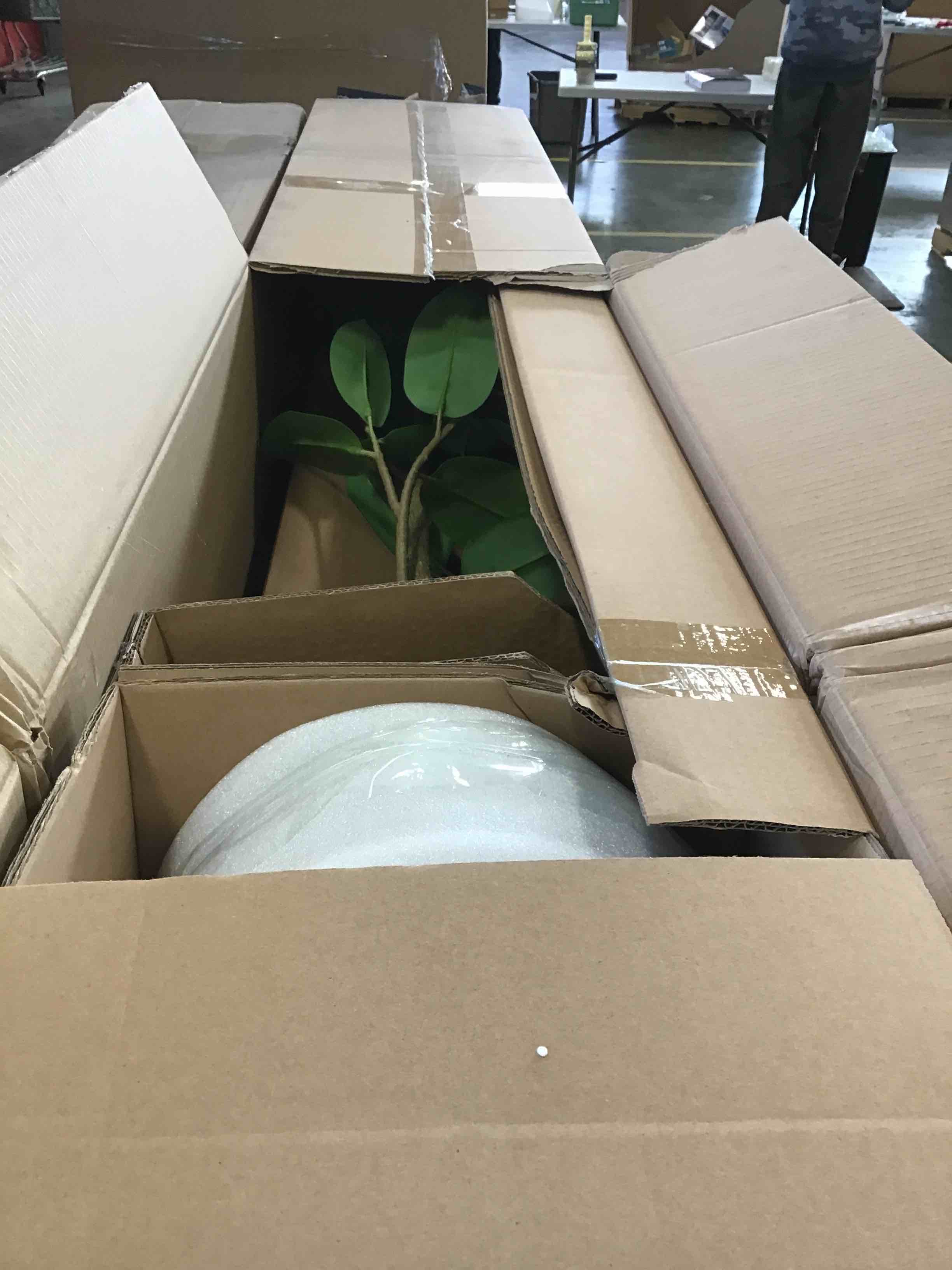https://s3.amazonaws.com/lotting-images-prod/bidfta/_1708697628582.jpeg