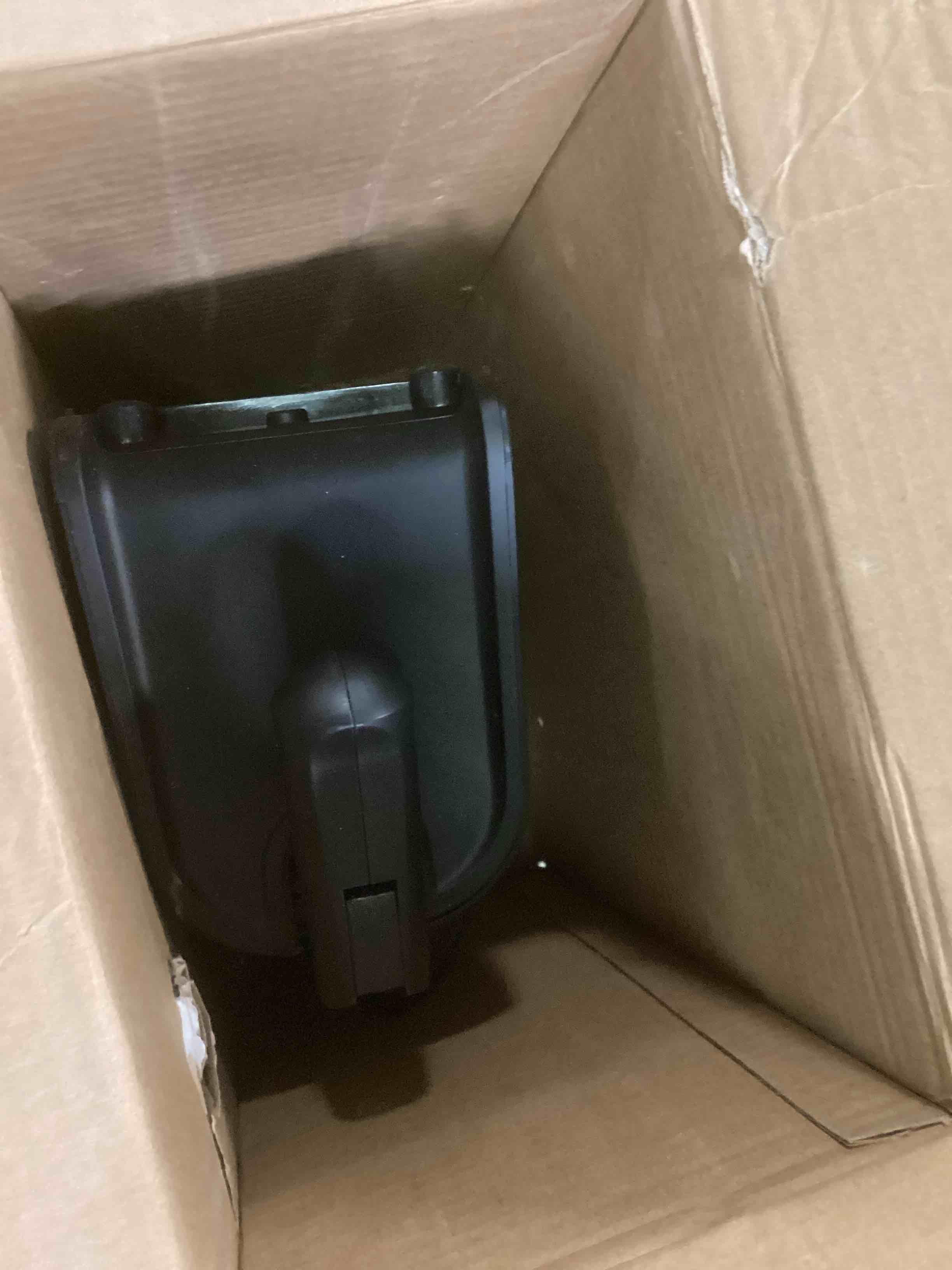 https://s3.amazonaws.com/lotting-images-prod/bidfta/_1708703502688.jpeg