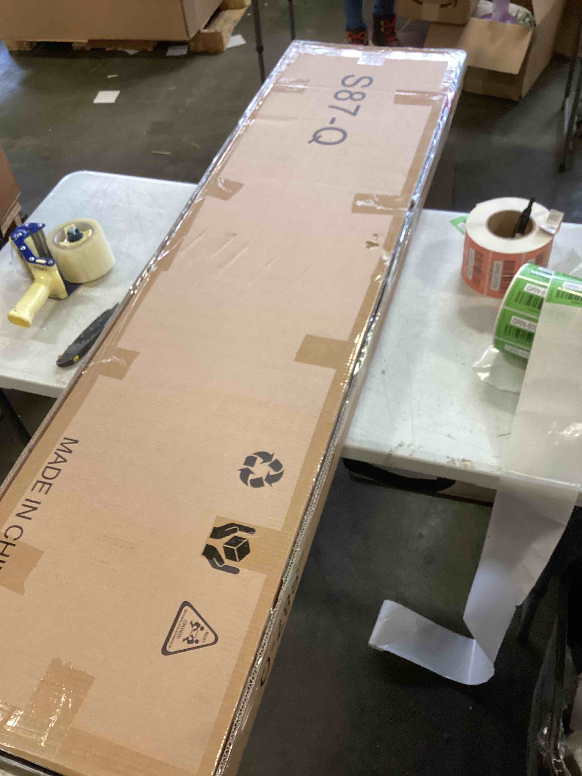 https://s3.amazonaws.com/lotting-images-prod/bidfta/_1709650171849.jpeg
