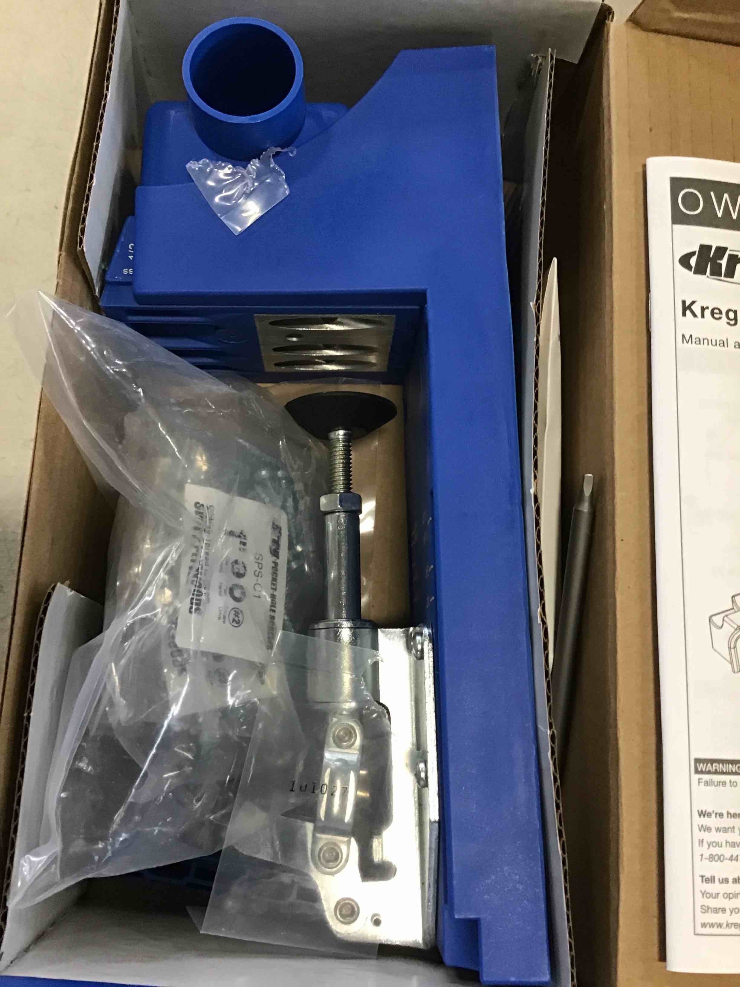 https://s3.amazonaws.com/lotting-images-prod/bidfta/_1709756038274.jpeg