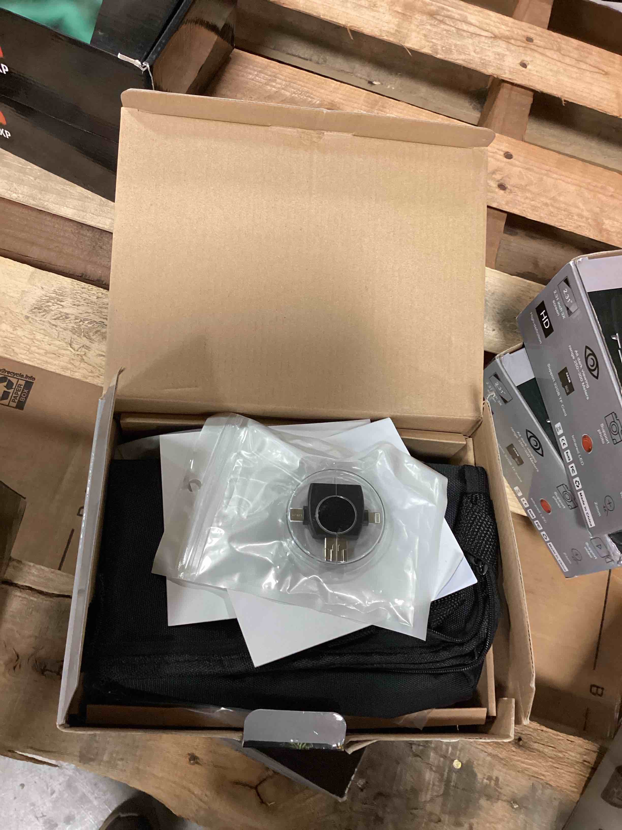 https://s3.amazonaws.com/lotting-images-prod/bidfta/_1710434219855.jpeg