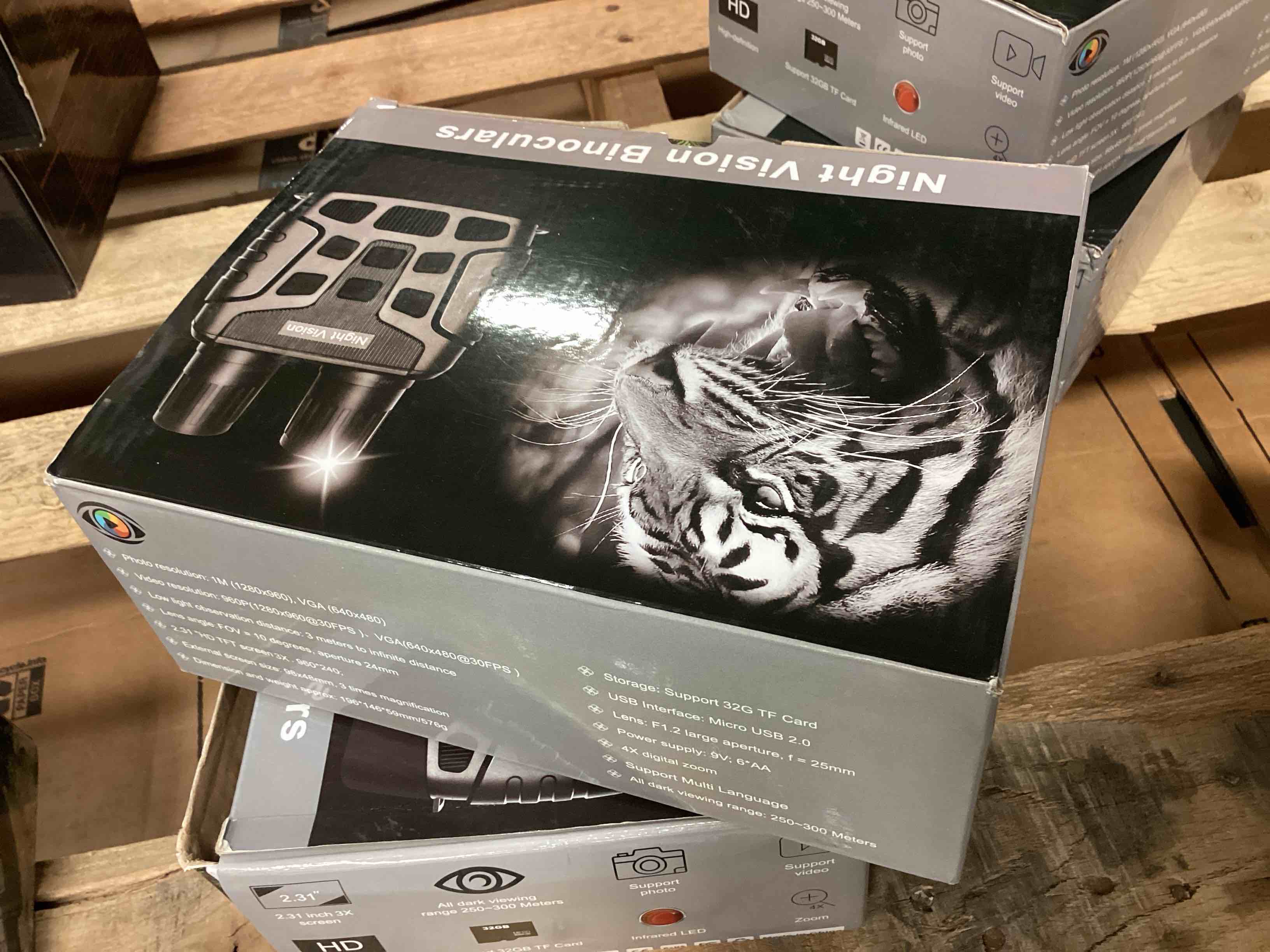 https://s3.amazonaws.com/lotting-images-prod/bidfta/_1710434231564.jpeg