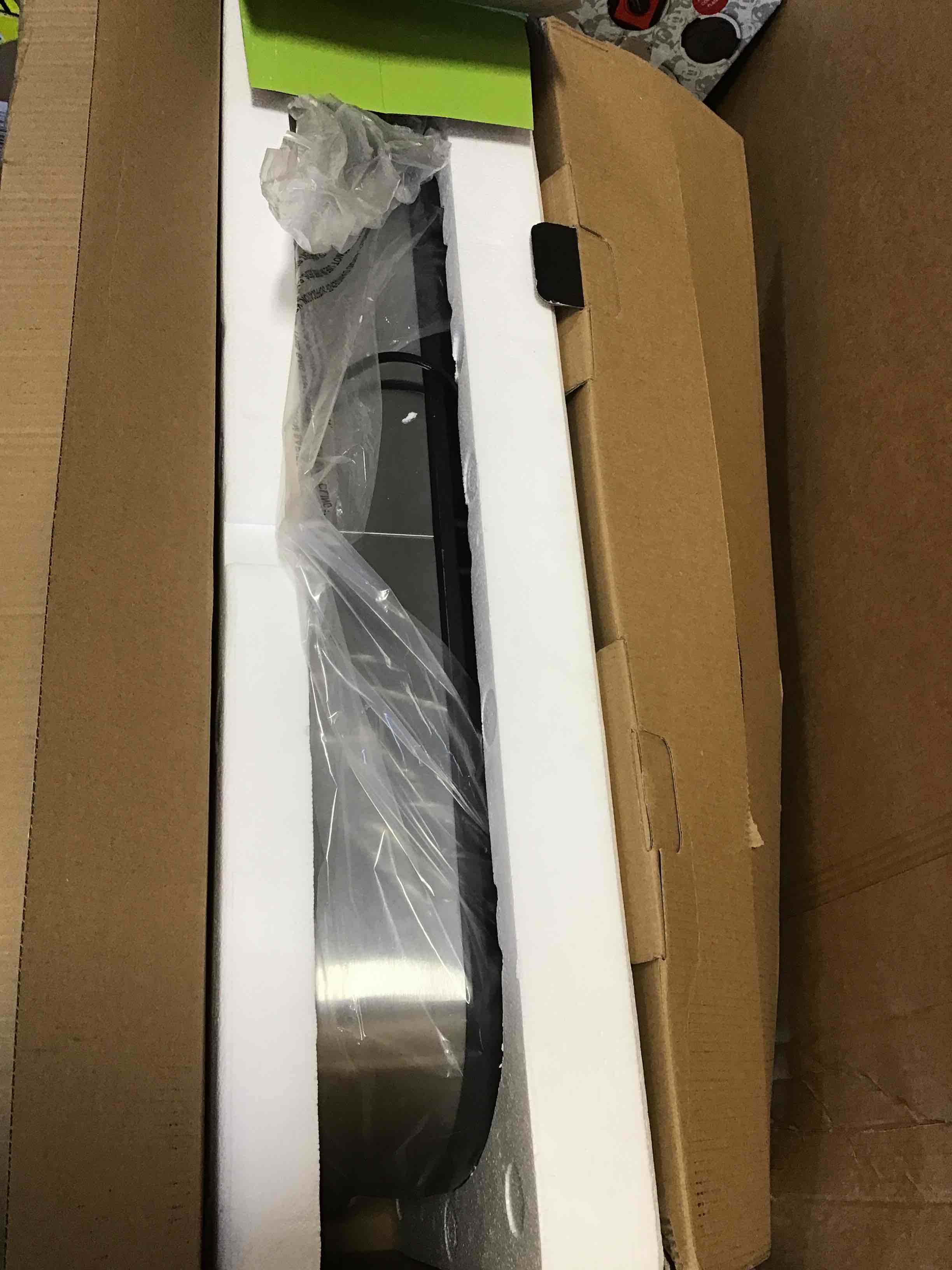 https://s3.amazonaws.com/lotting-images-prod/bidfta/_1710863103272.jpeg