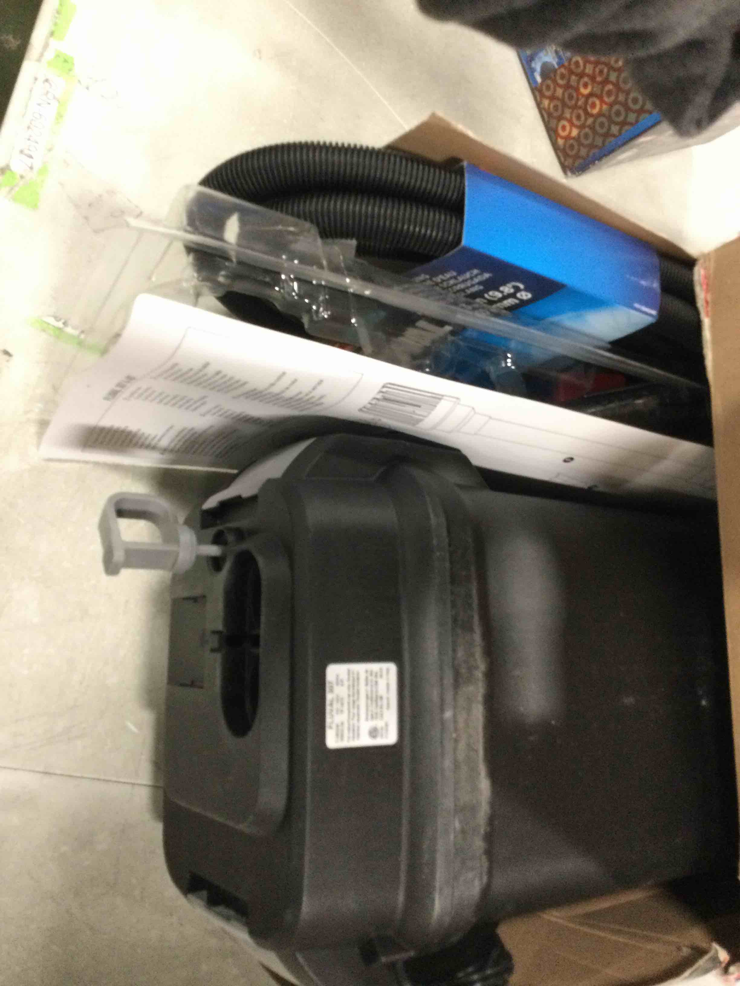 https://s3.amazonaws.com/lotting-images-prod/bidfta/_1711106861952.jpeg
