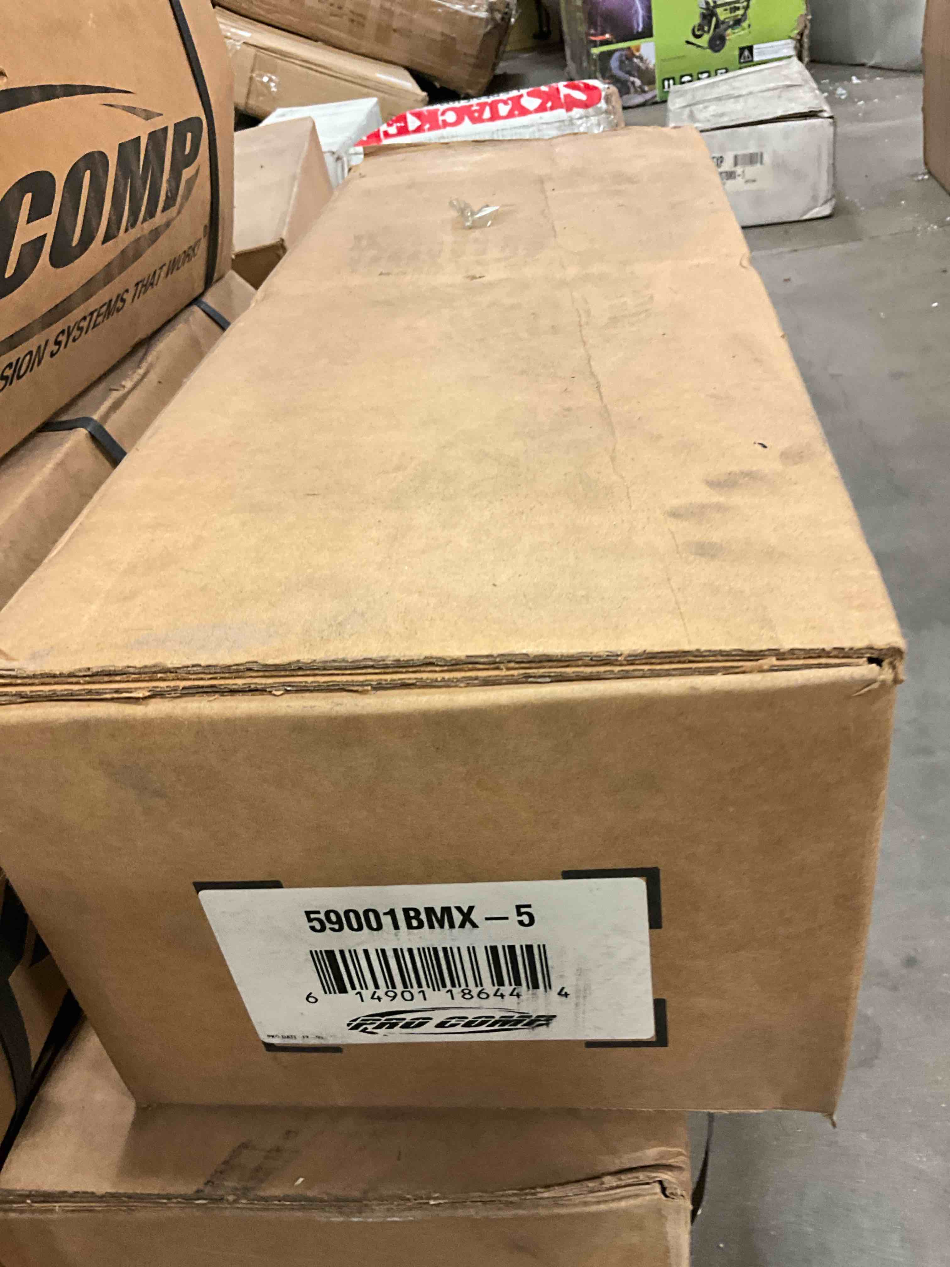 https://s3.amazonaws.com/lotting-images-prod/bidfta/_1711489236629.jpeg