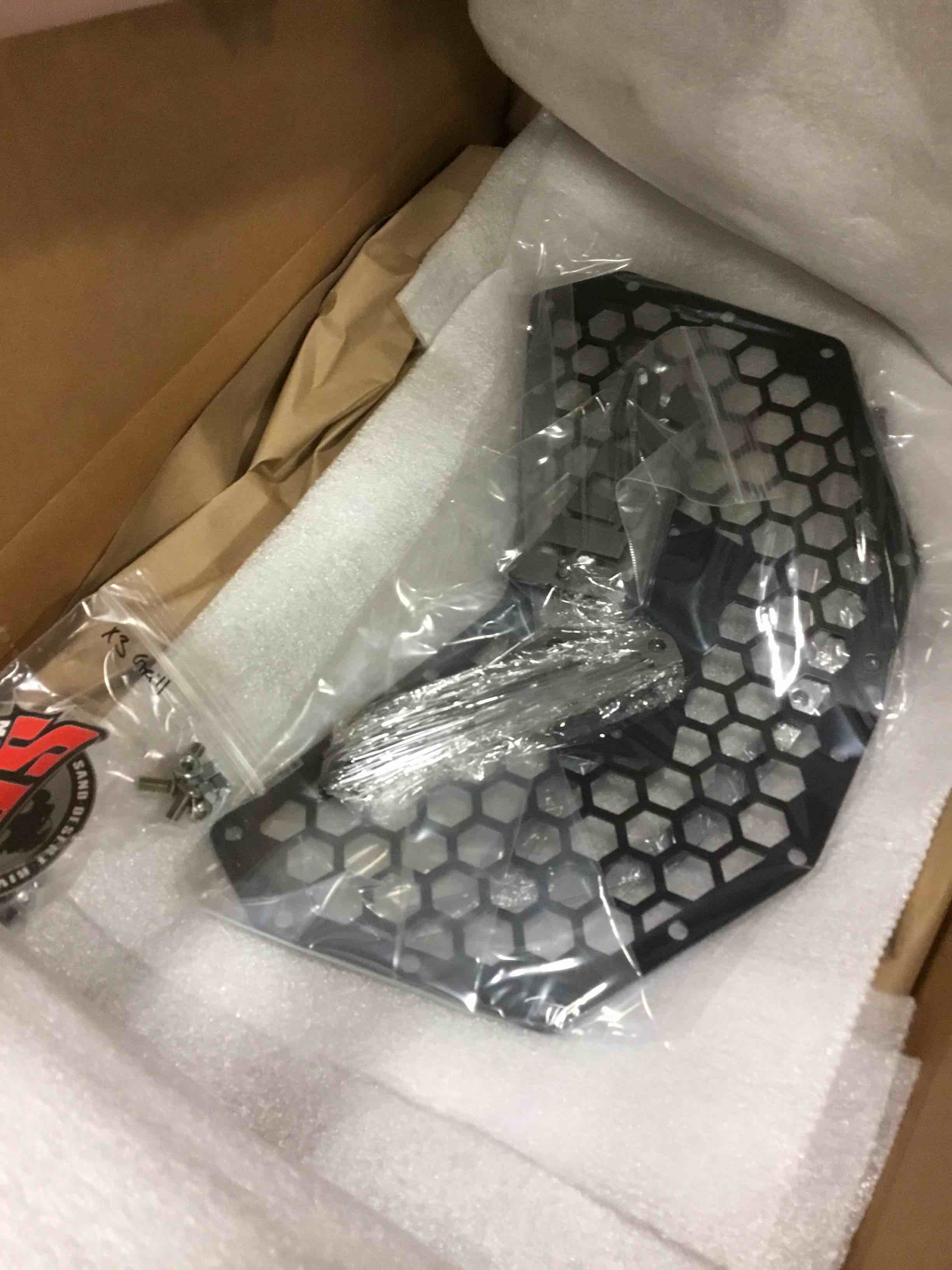 https://s3.amazonaws.com/lotting-images-prod/bidfta/_1711638023729.jpeg