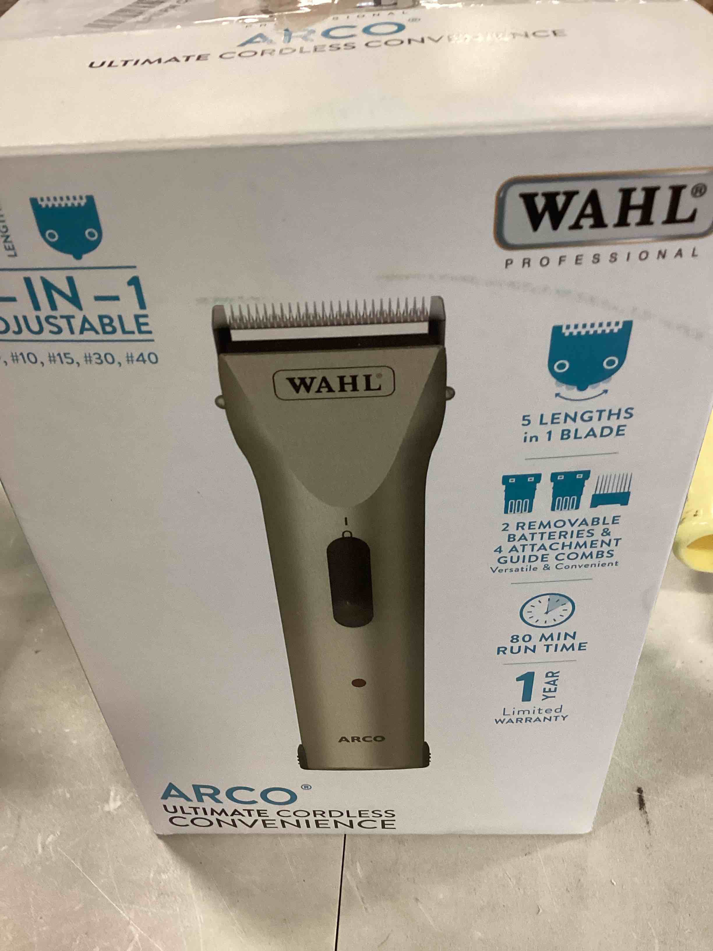 https://s3.amazonaws.com/lotting-images-prod/bidfta/_1711978665874.jpeg