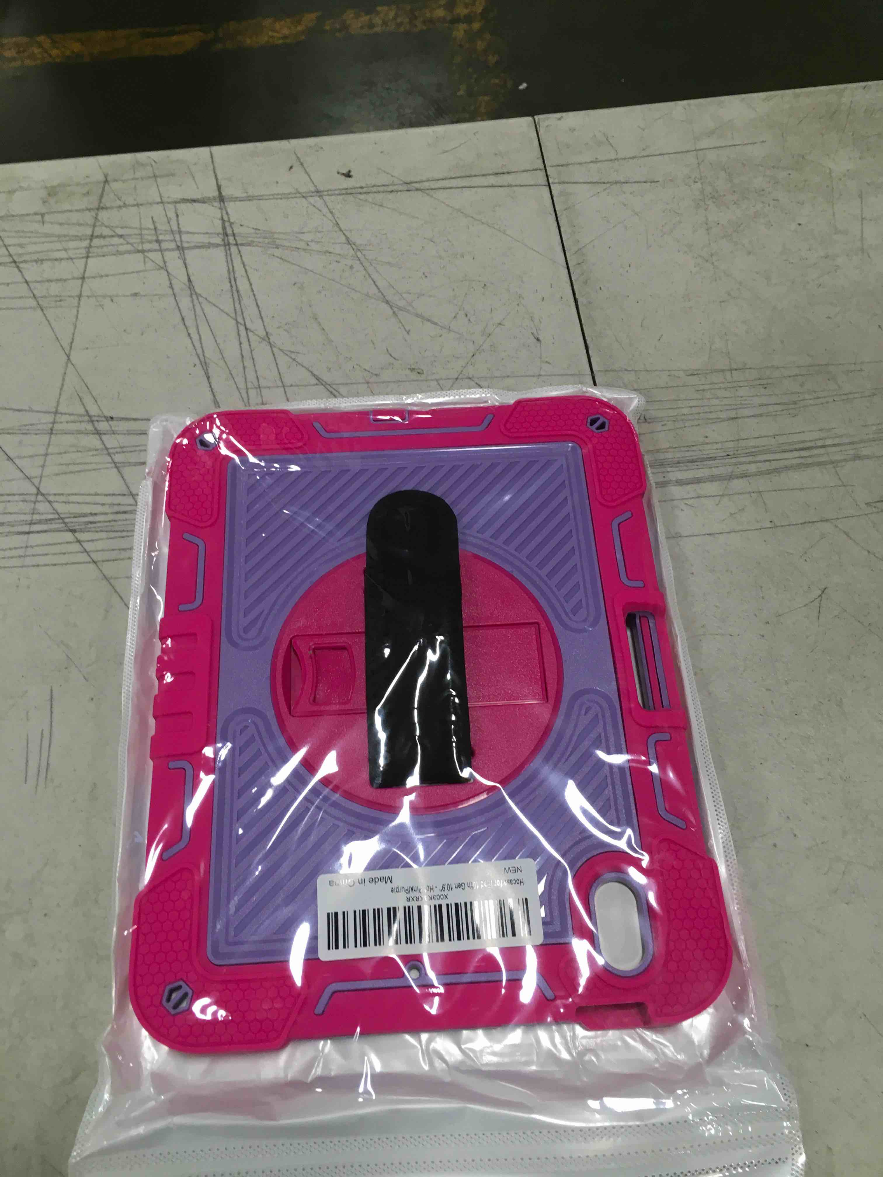 https://s3.amazonaws.com/lotting-images-prod/bidfta/_1712064104315.jpeg
