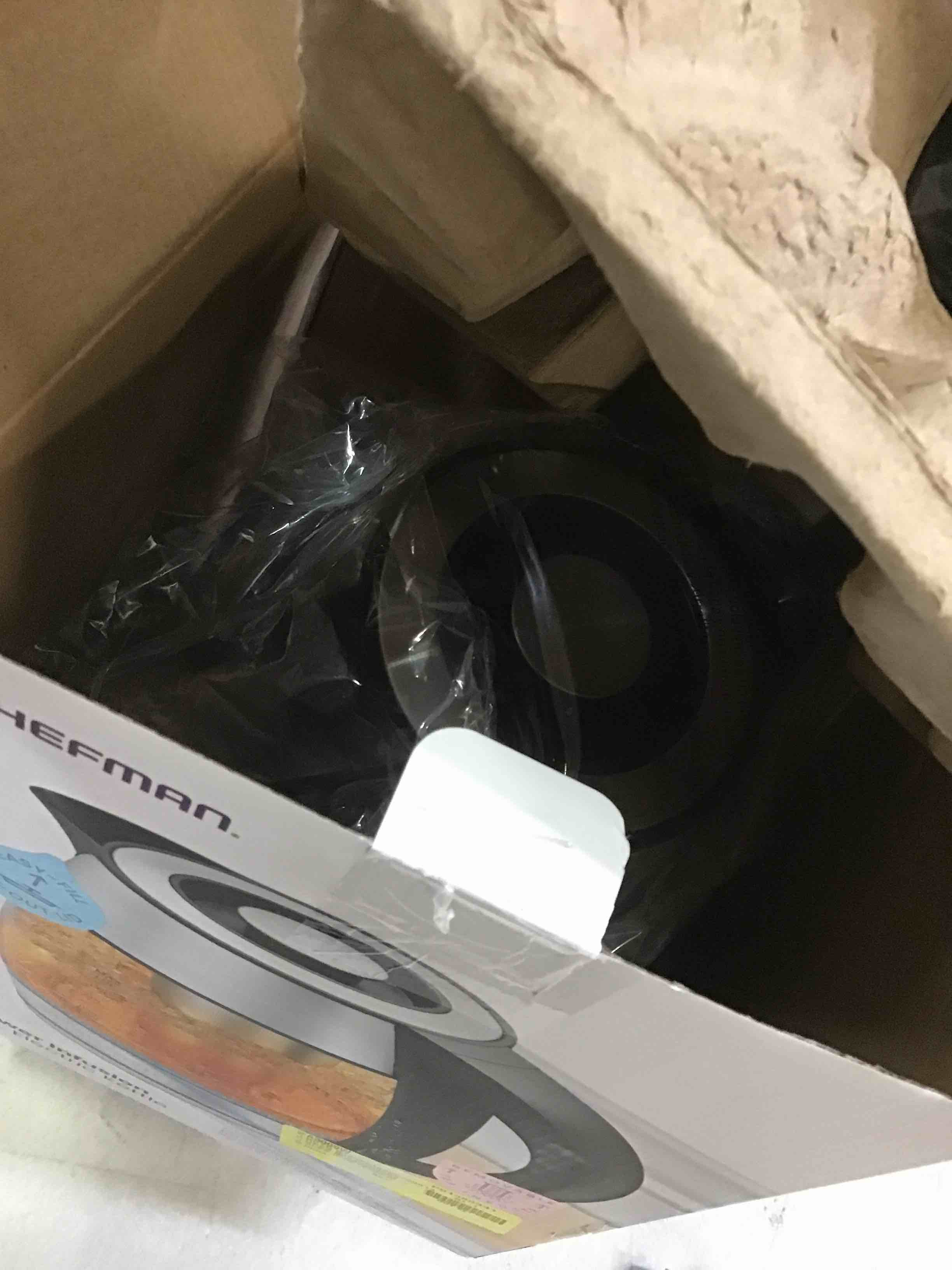 https://s3.amazonaws.com/lotting-images-prod/bidfta/_1712172156655.jpeg