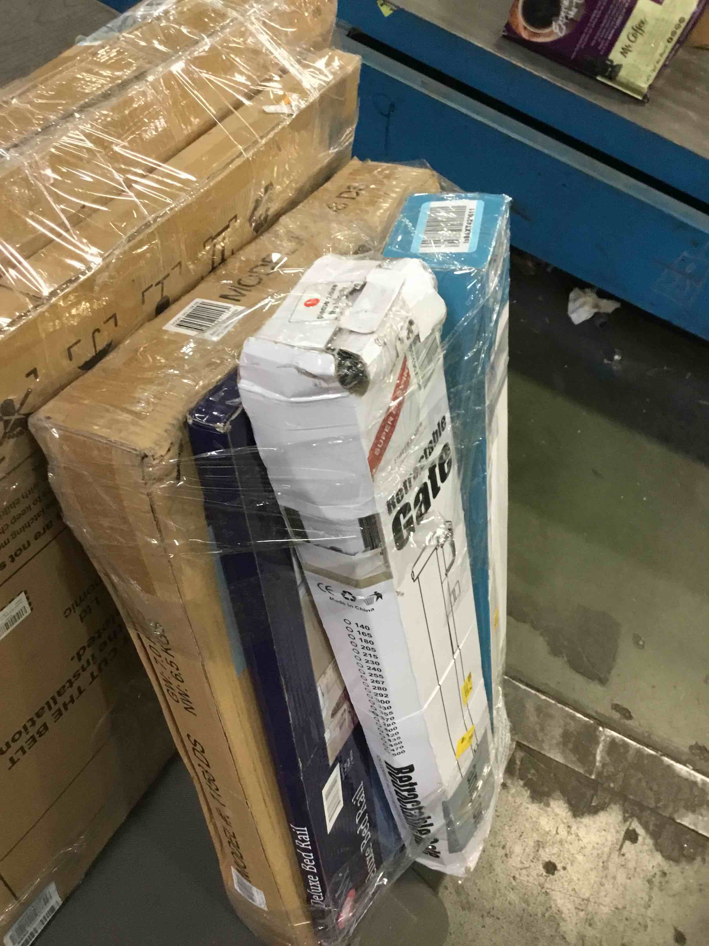 https://s3.amazonaws.com/lotting-images-prod/bidfta/_1712255069673.jpeg