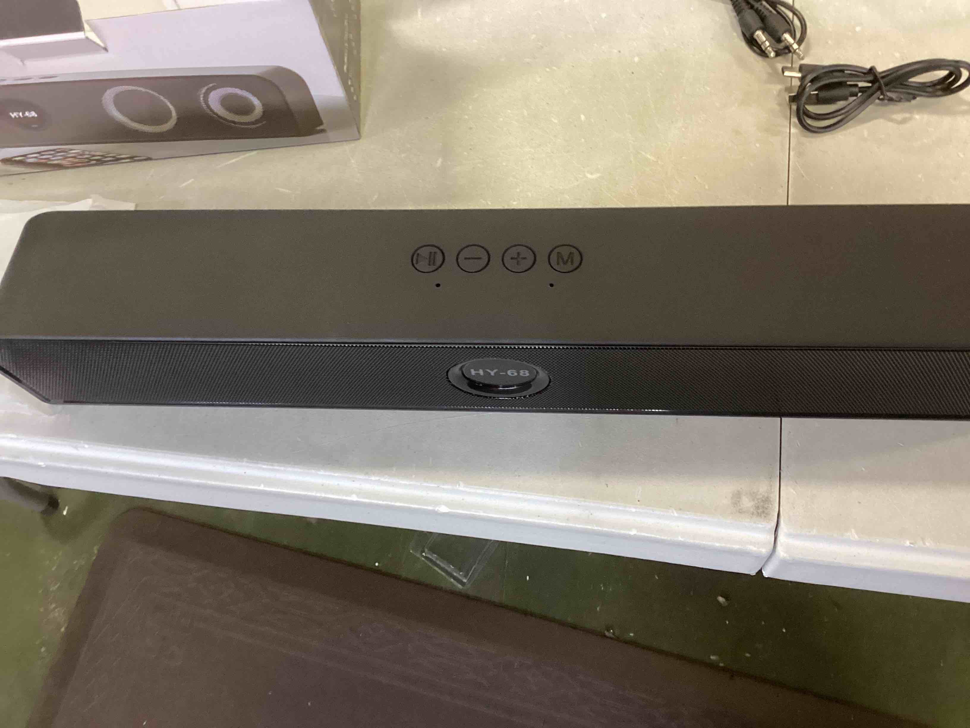 Desktop Soundbar, 5.0 Bluetooth Speaker with Dynamic Light Bar, Sound and Light Synchronization,Suitable for TV/Desktop/Laptop/Computer/Tablet/Mobile Phone, etc.,