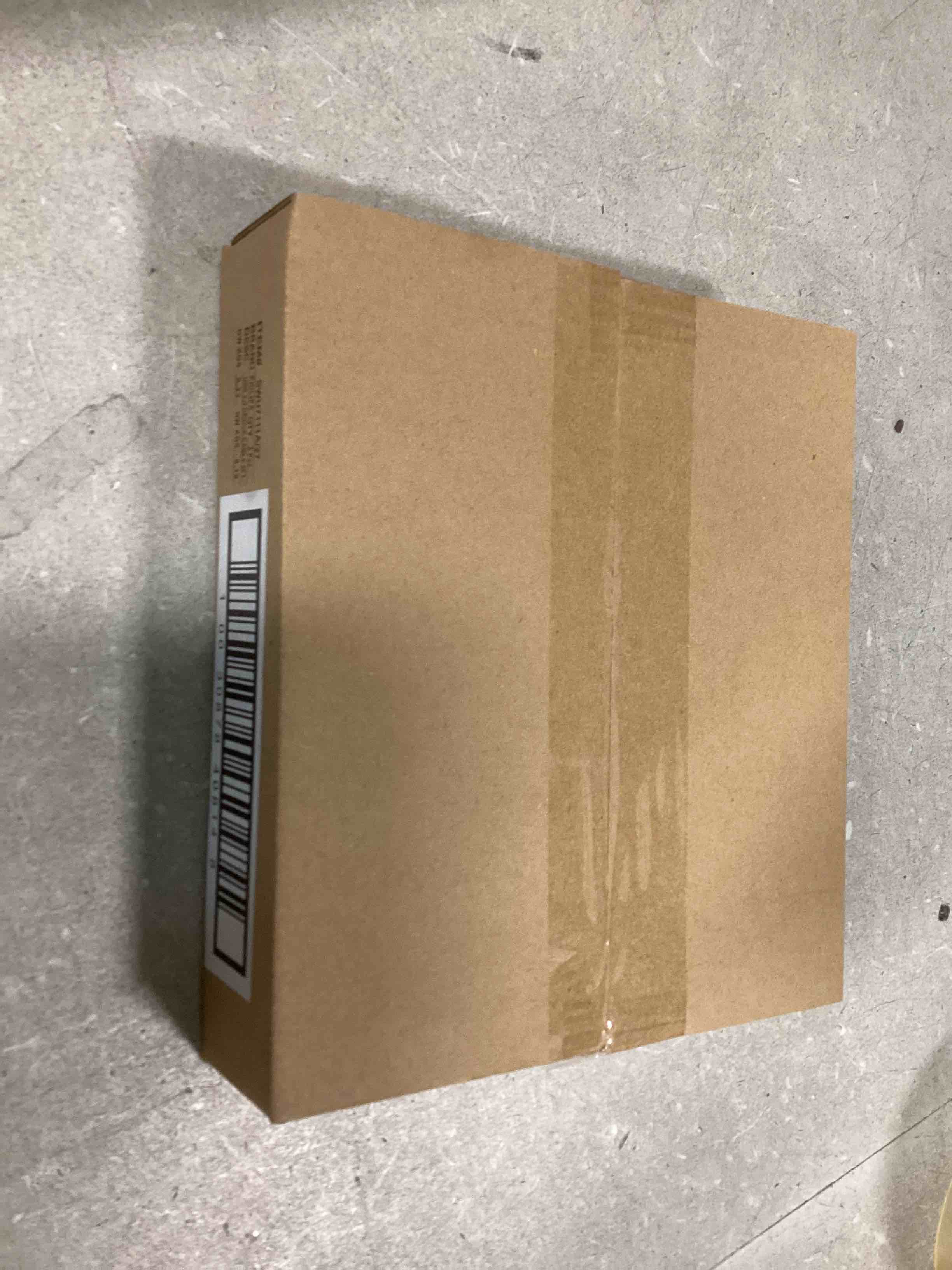 https://s3.amazonaws.com/lotting-images-prod/bidfta/_1712499753739.jpeg