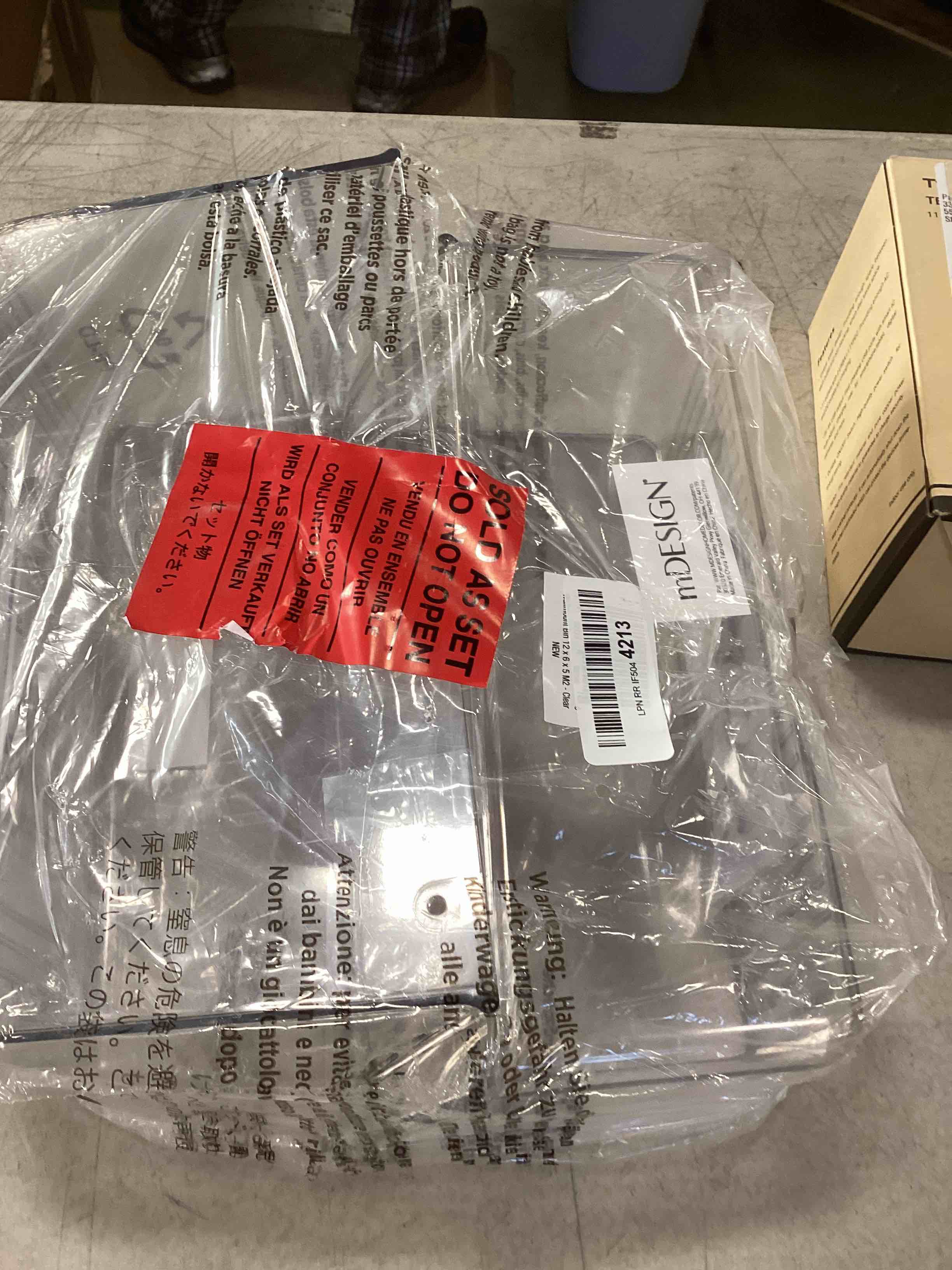 https://s3.amazonaws.com/lotting-images-prod/bidfta/_1712578251985.jpeg