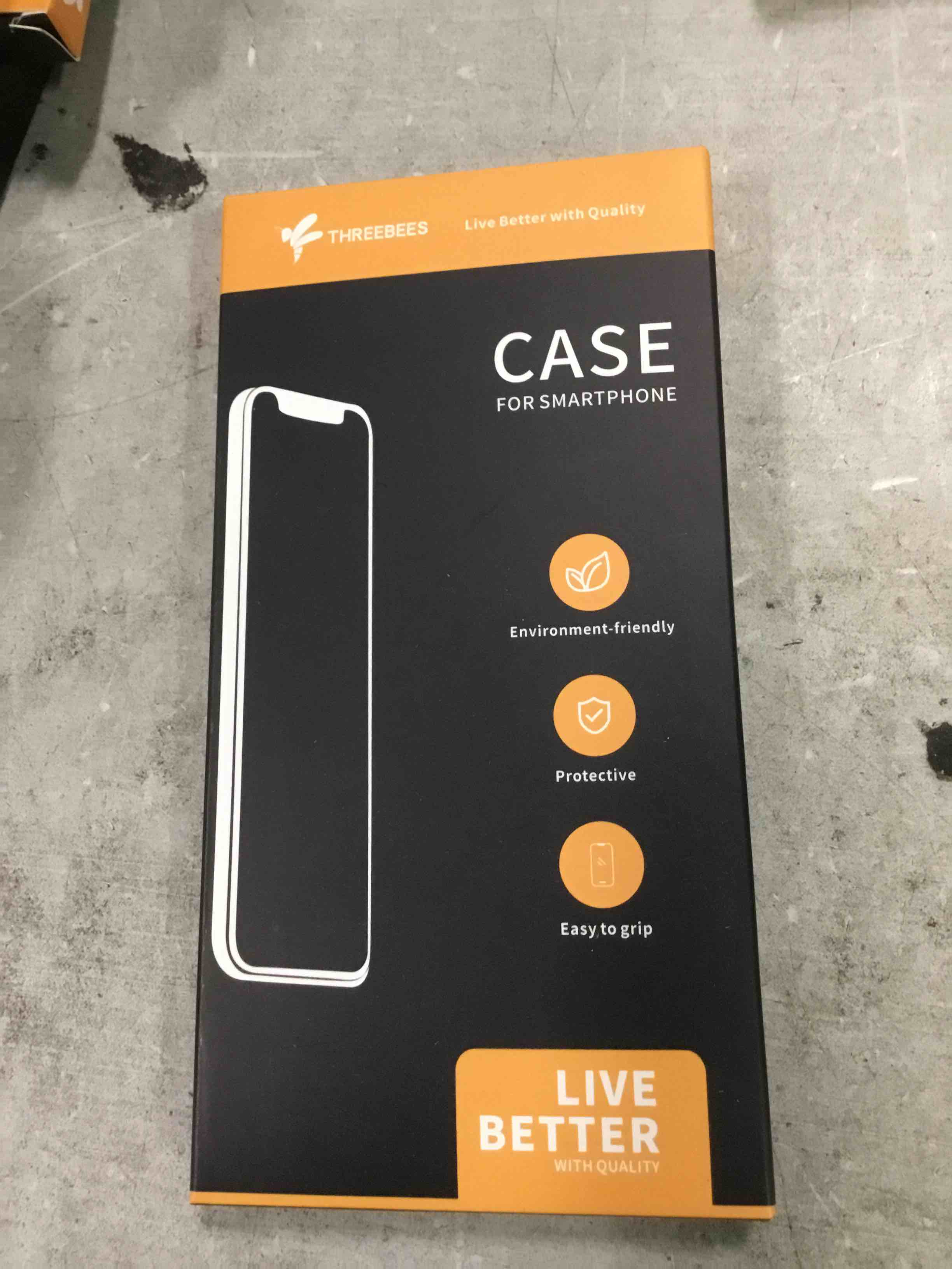 https://s3.amazonaws.com/lotting-images-prod/bidfta/_1712837097680.jpeg