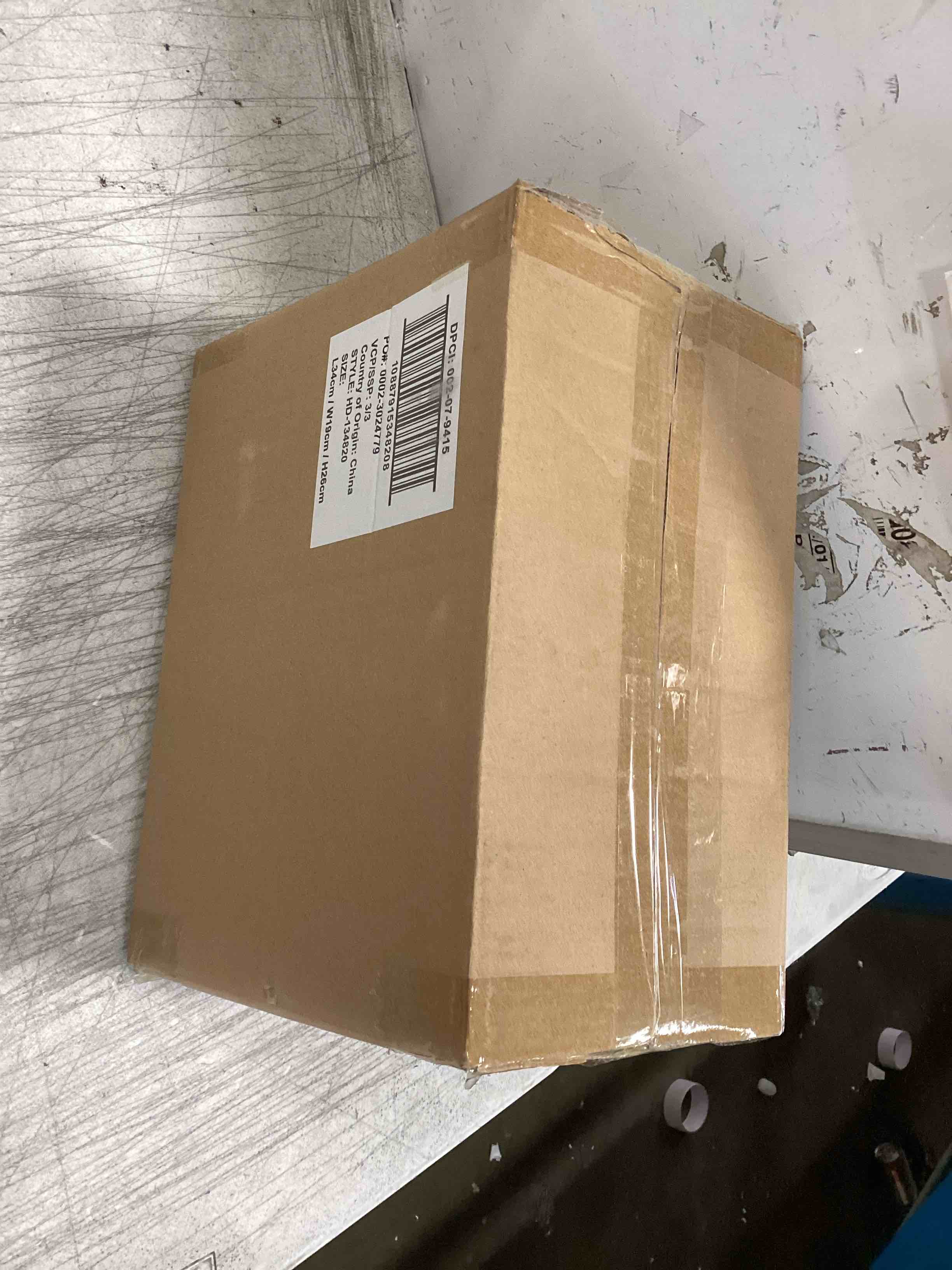 https://s3.amazonaws.com/lotting-images-prod/bidfta/_1713368257147.jpeg