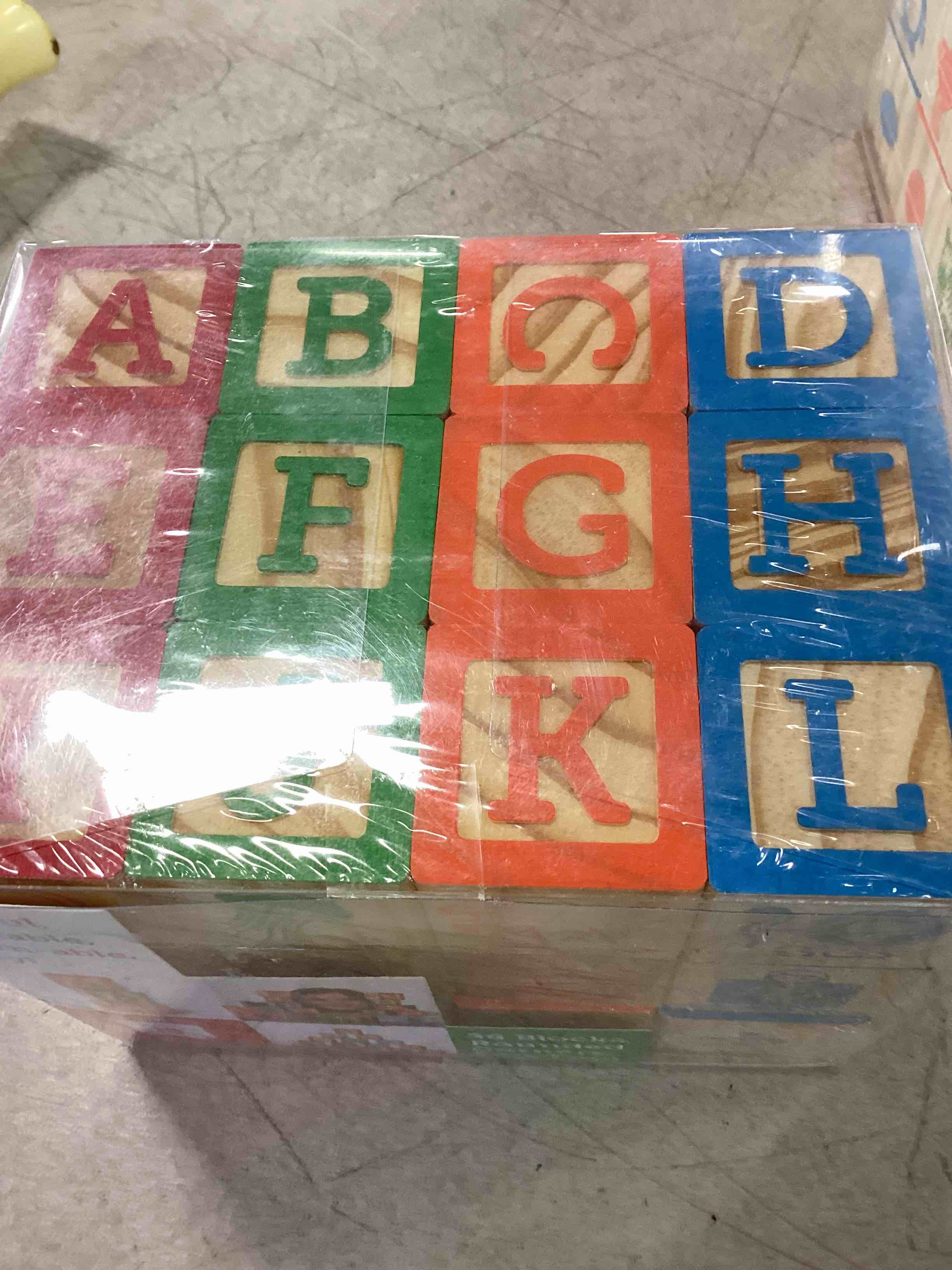 https://s3.amazonaws.com/lotting-images-prod/bidfta/_1713966642507.jpeg