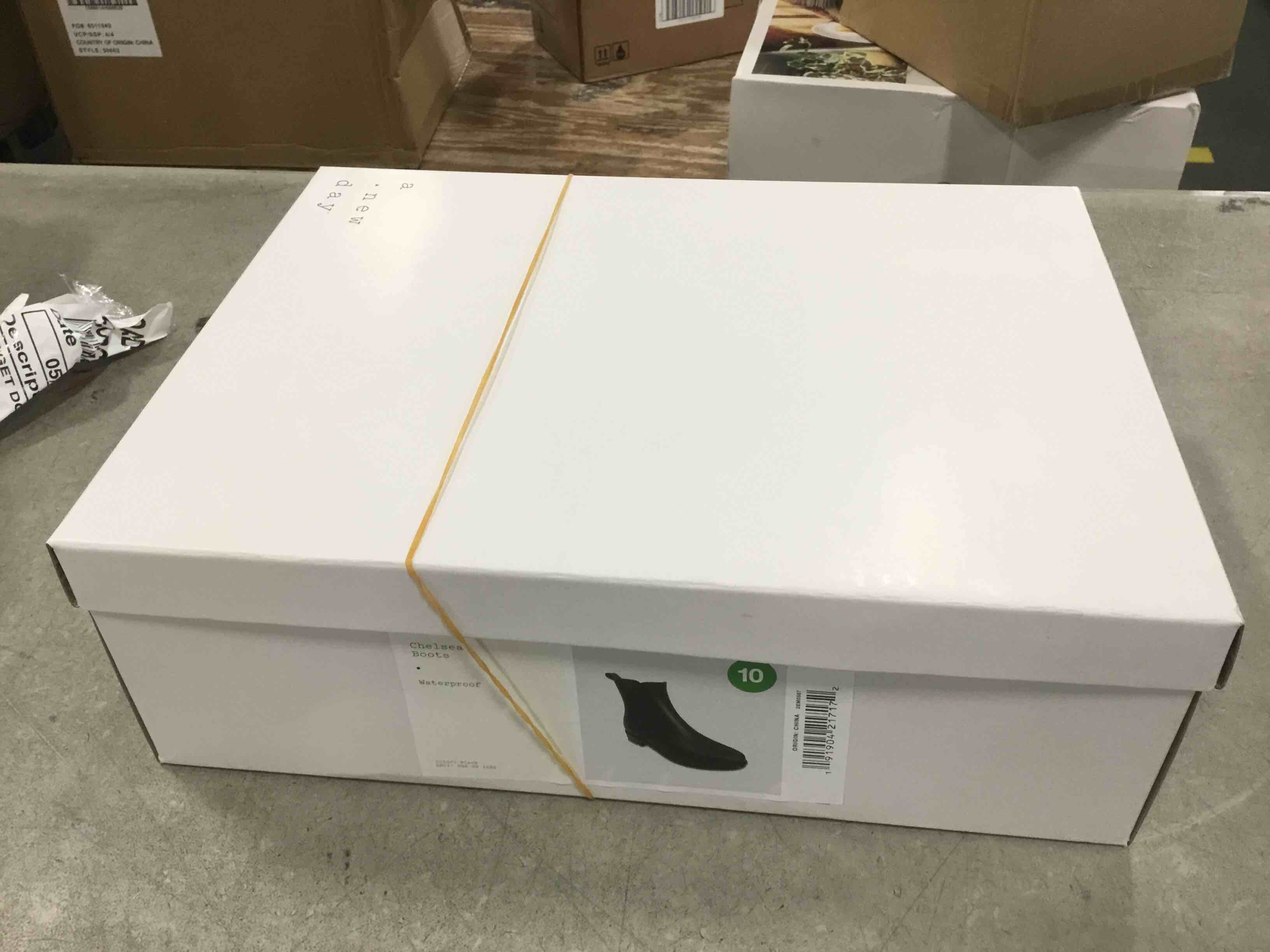 https://s3.amazonaws.com/lotting-images-prod/bidfta/_1715169056577.jpeg