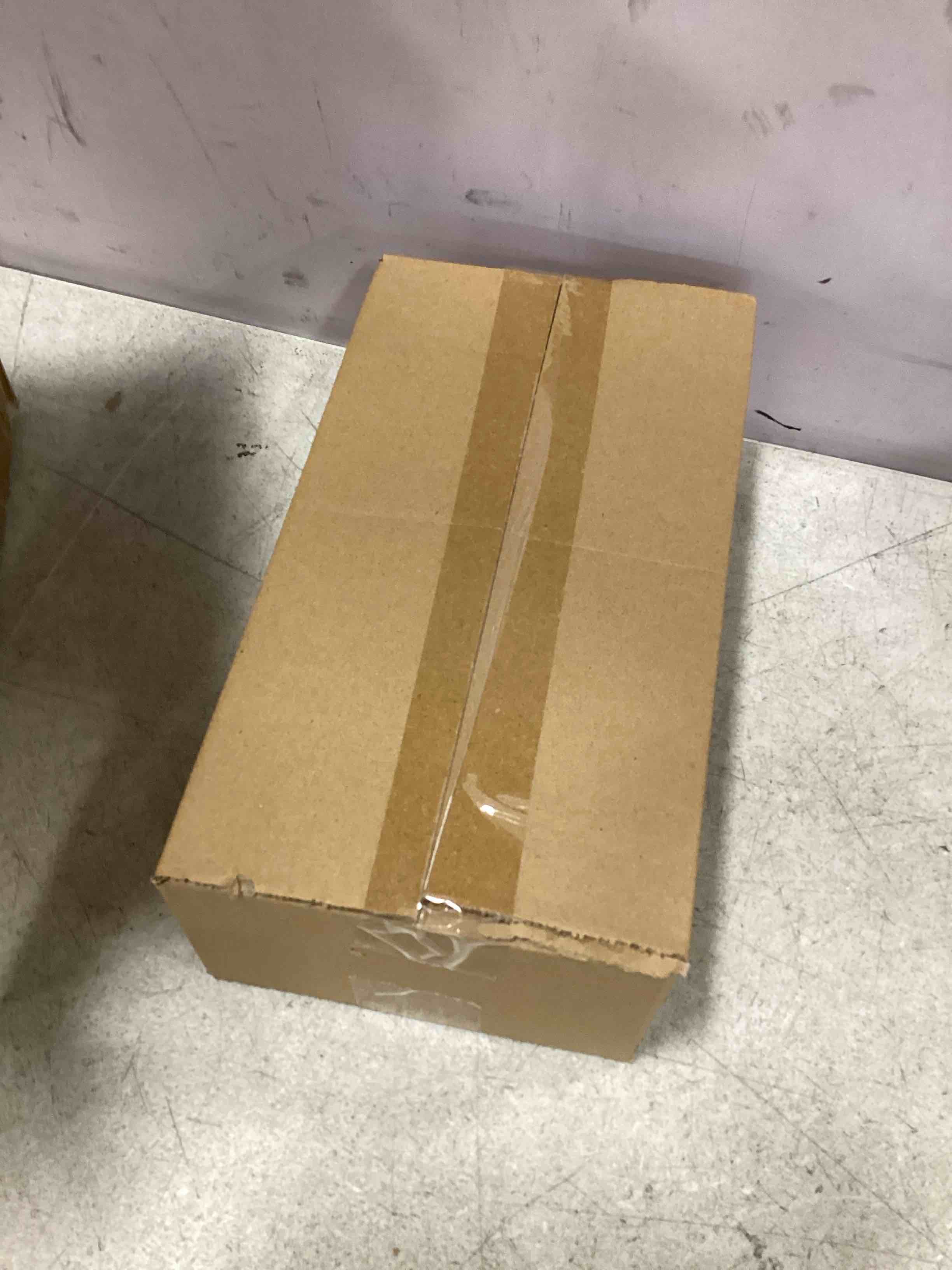 https://s3.amazonaws.com/lotting-images-prod/bidfta/_1715171639384.jpeg