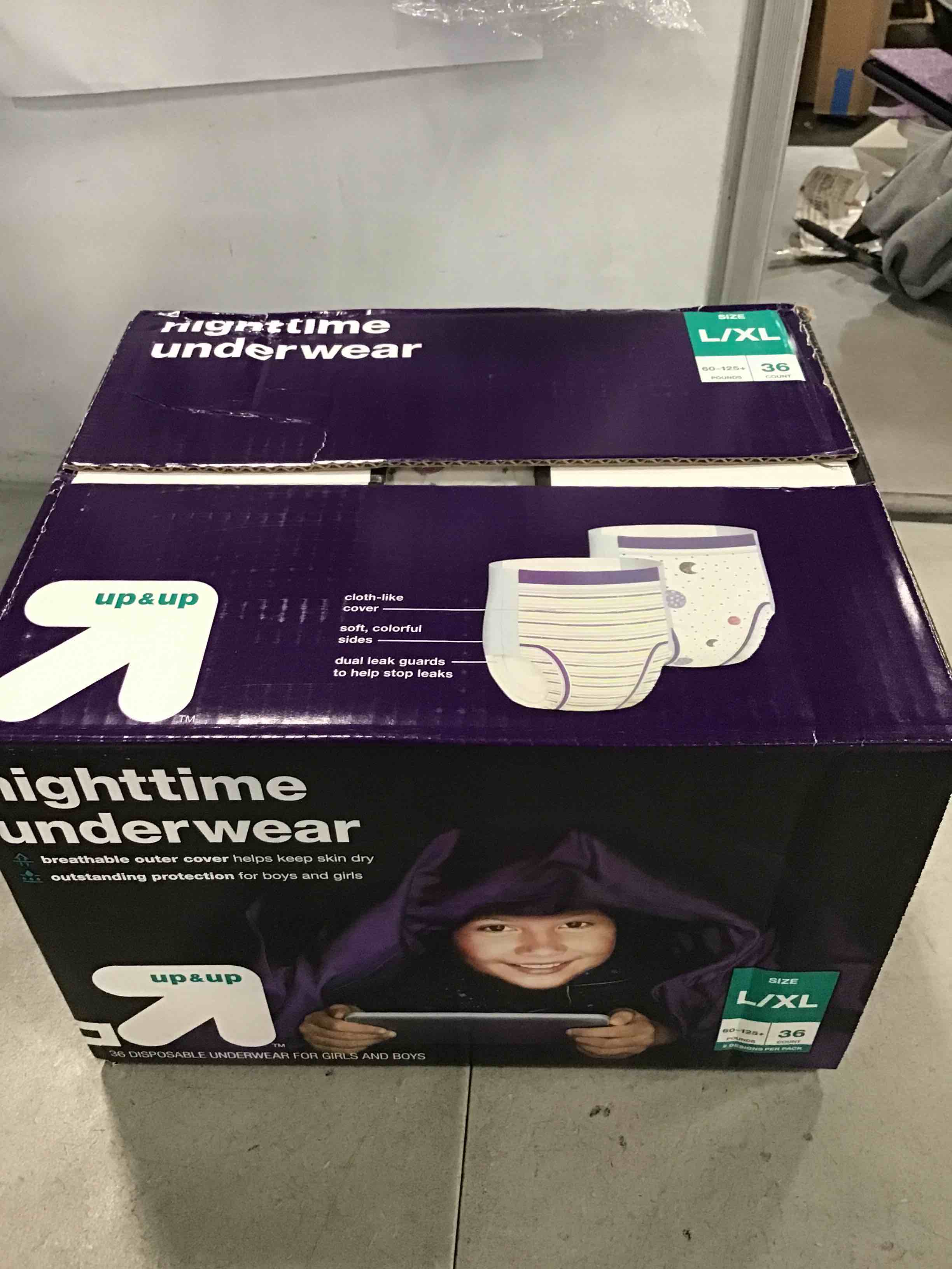 https://s3.amazonaws.com/lotting-images-prod/bidfta/_1715717326239.jpeg